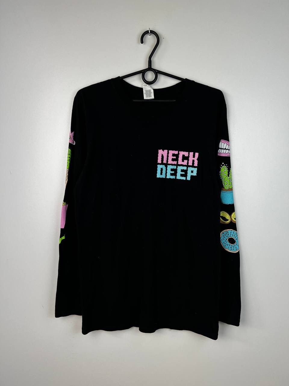 Band Tees Neck Deep band long sleeve size M Size US M / EU 48-50 / 2 - 1 Thumbnail