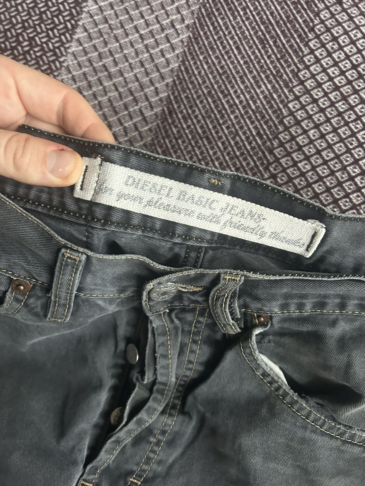 Diesel Vintage Diesel Archive Distressed Jeans 90s Thrashed Size 31 Size US 31 - 14 Thumbnail