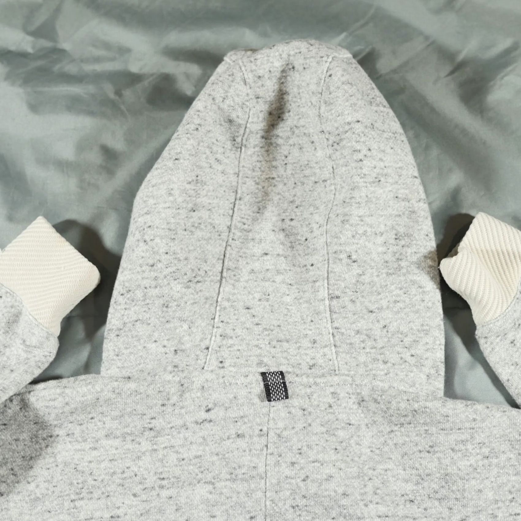 Adidas Adidas Sweater Mens Small Gray Hoodie Originals Trefoil Sweatshirt Hybrid BS4574 Size US S / EU 44-46 / 1 - 6 Thumbnail