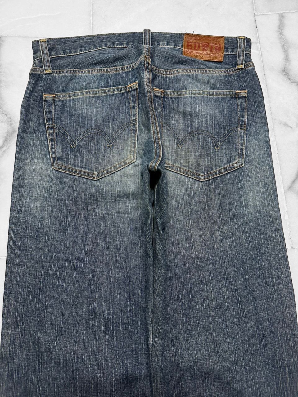 Edwin Vintage 2000s Edwin Fading Distressed Blue Jeans Size US 31 - 11 Thumbnail