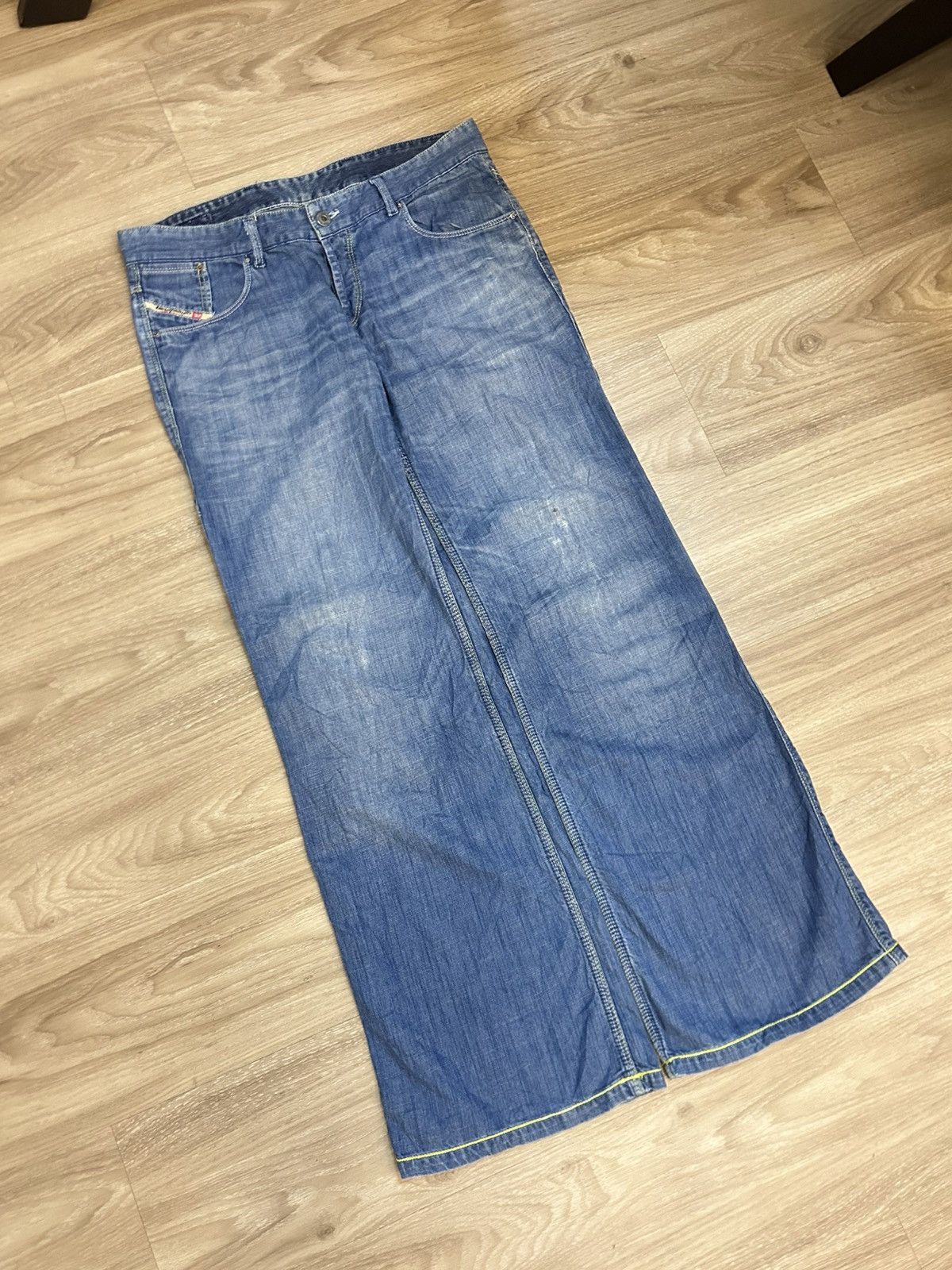 Diesel Vintage Diesel Distressed Baggy Flare Denim Pants Cinch Back Size US 33 - 2 Thumbnail