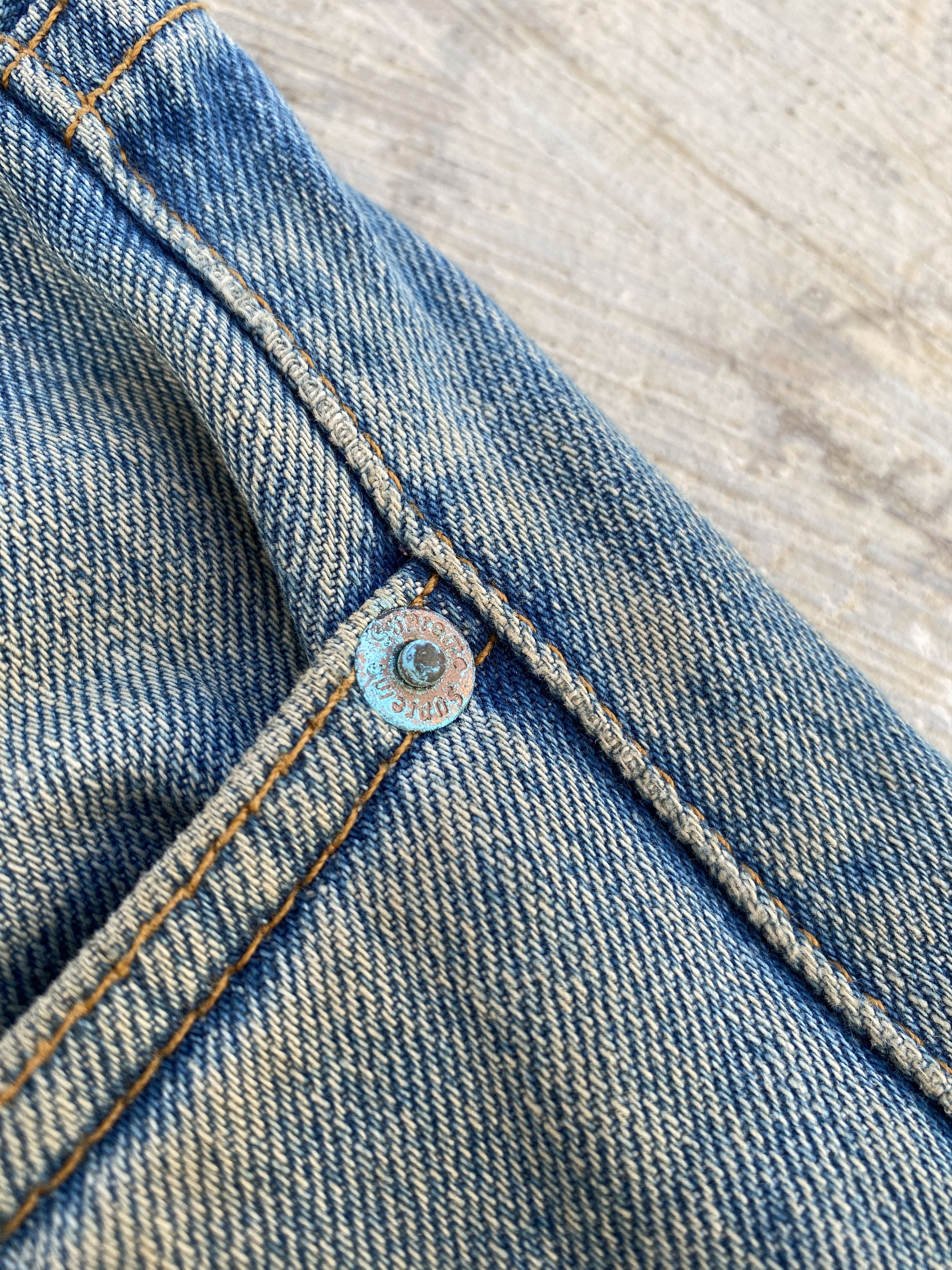 Supreme Supreme Dirty Light Wash Selvedge Jeans Size US 30 / EU 46 - 11 Thumbnail