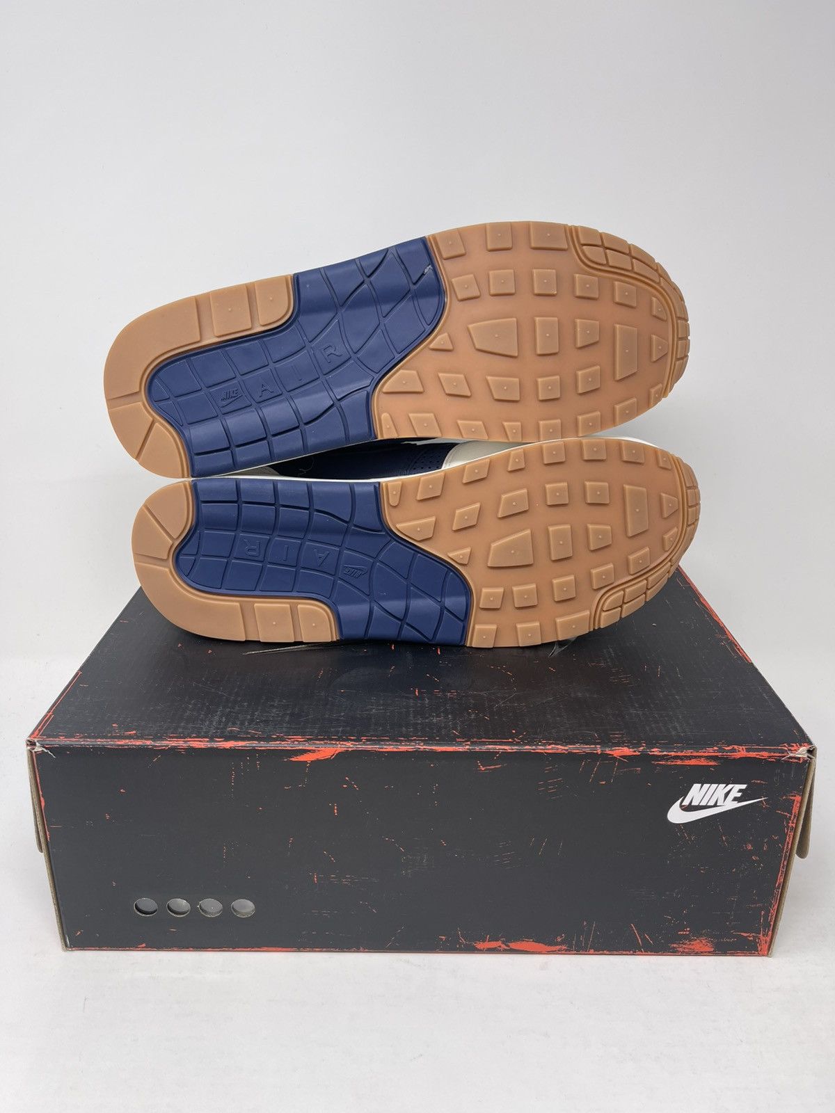 Nike Nike Air Max 1 '86 OG Big Bubble - Jackie Robinson Size 10.5 Size US 10.5 / EU 43-44 - 6 Thumbnail