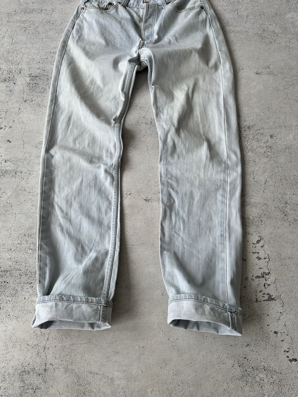 Levi's × Levi's Vintage Clothing × Vintage Vintage Levi’s 501 Denim Faded Jeans Size US 33 - 2 Thumbnail