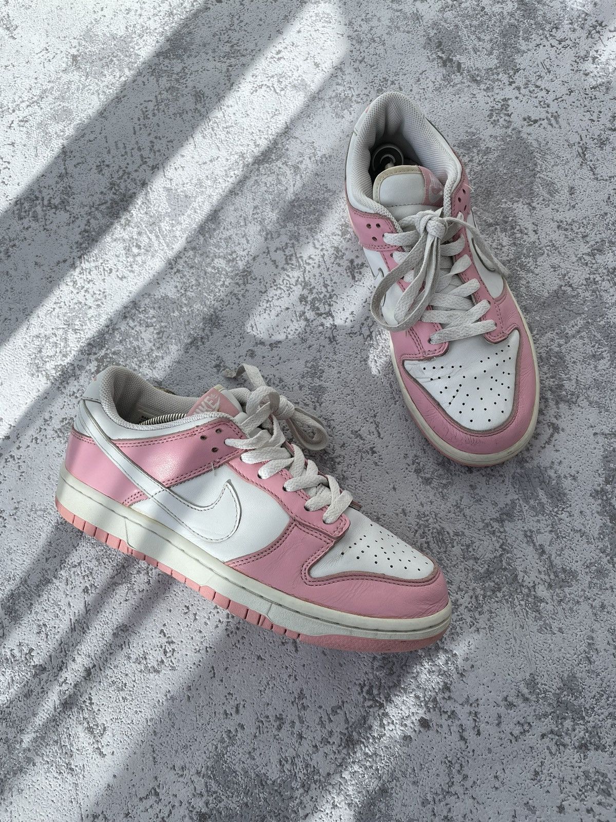 Nike × Vintage Vintage Nike Dunk 2005 Pink Leather Shoes Size US 7.5 / IT 37.5 - 2 Thumbnail
