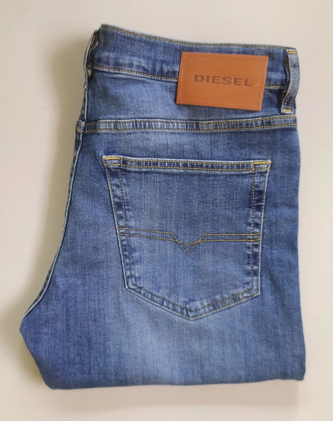 Diesel Diesel D-LUSTER L.32 MENS JEANS T/9959 Size US 33 - 1 Thumbnail