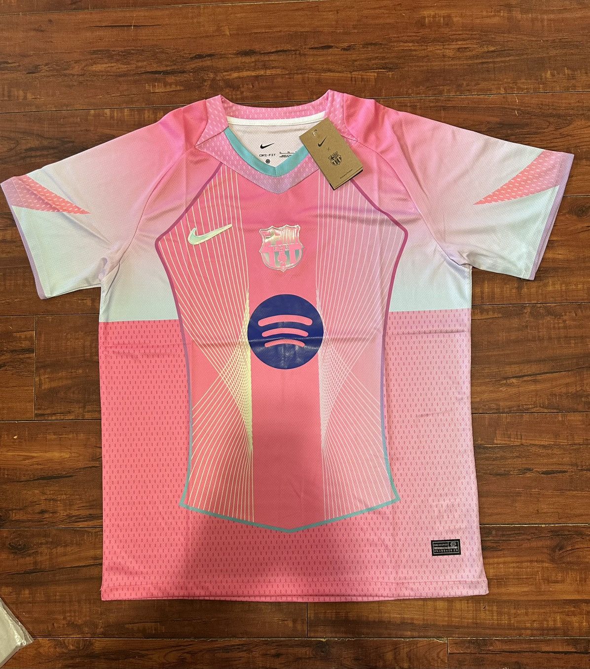 ウェア FC Barcelona Jersey Size M PiNK Nike Barcelona Youth Big Kid's Third Jersey 2020/21-Pink