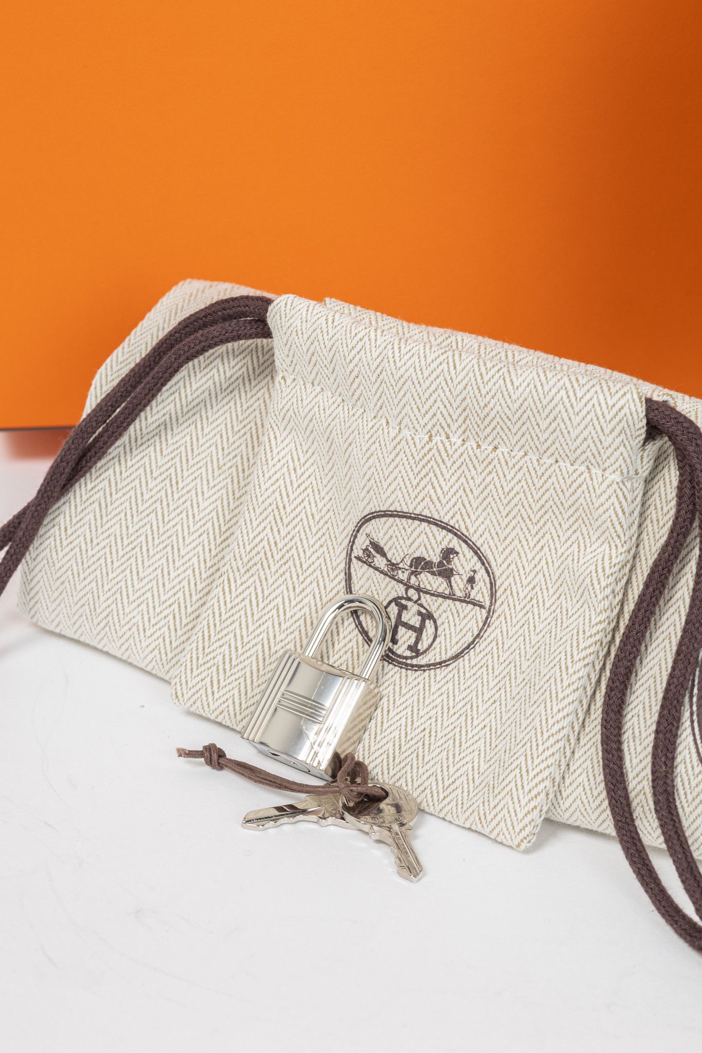 Hermes Hermes Picotin Lock 18 Taurillon Clemence Leather Tote Size ONE SIZE - 14 Thumbnail