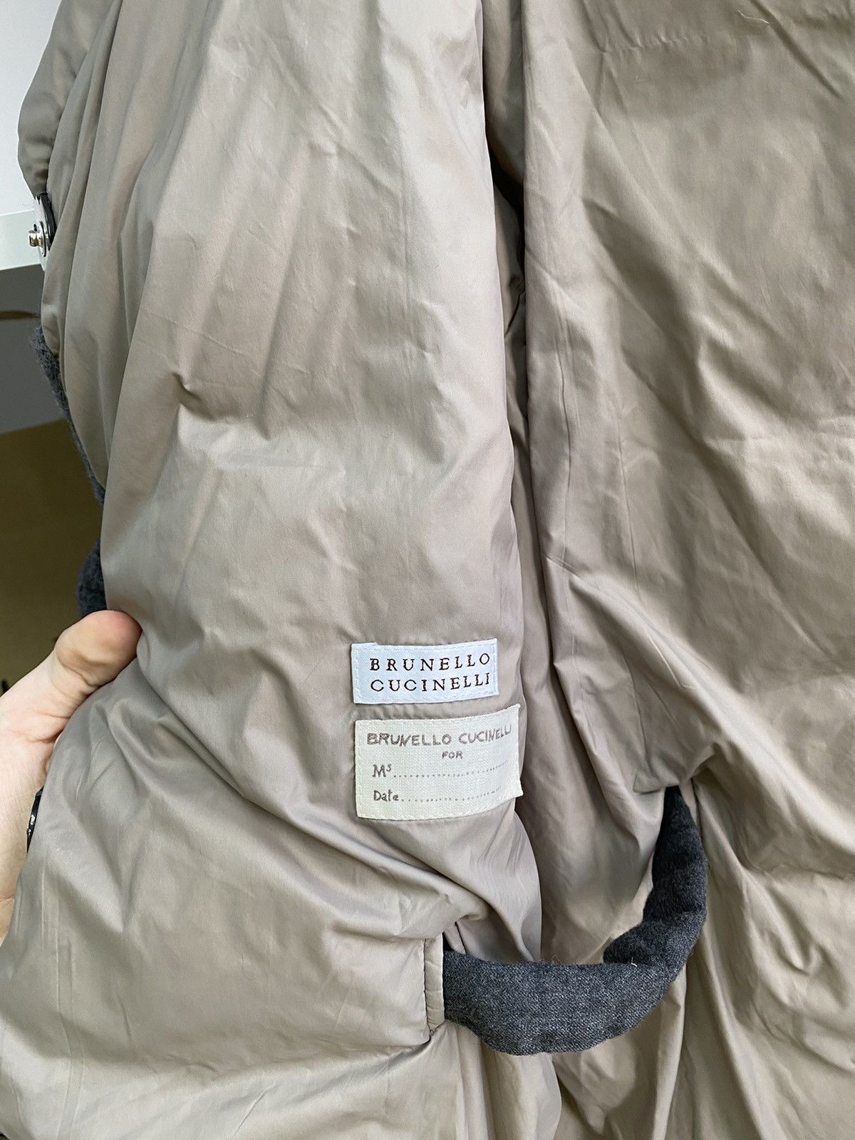 Brunello Cucinelli × Designer × Vintage Vintage Brunello Cucinelli women’s Cashmere Luxury Gray Coat Size M / US 6-8 / IT 42-44 - 7 Thumbnail