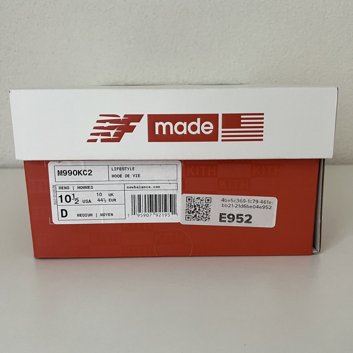 Kith Kith x New Balance 990v2 «Cyclade» Size US 10.5 / EU 43-44 - 9 Thumbnail