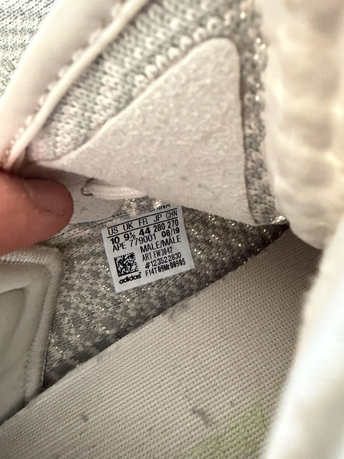 Adidas YEEZY BOOST 350 Citrin Non-reflective Size US 10 / EU 43 - 3 Thumbnail