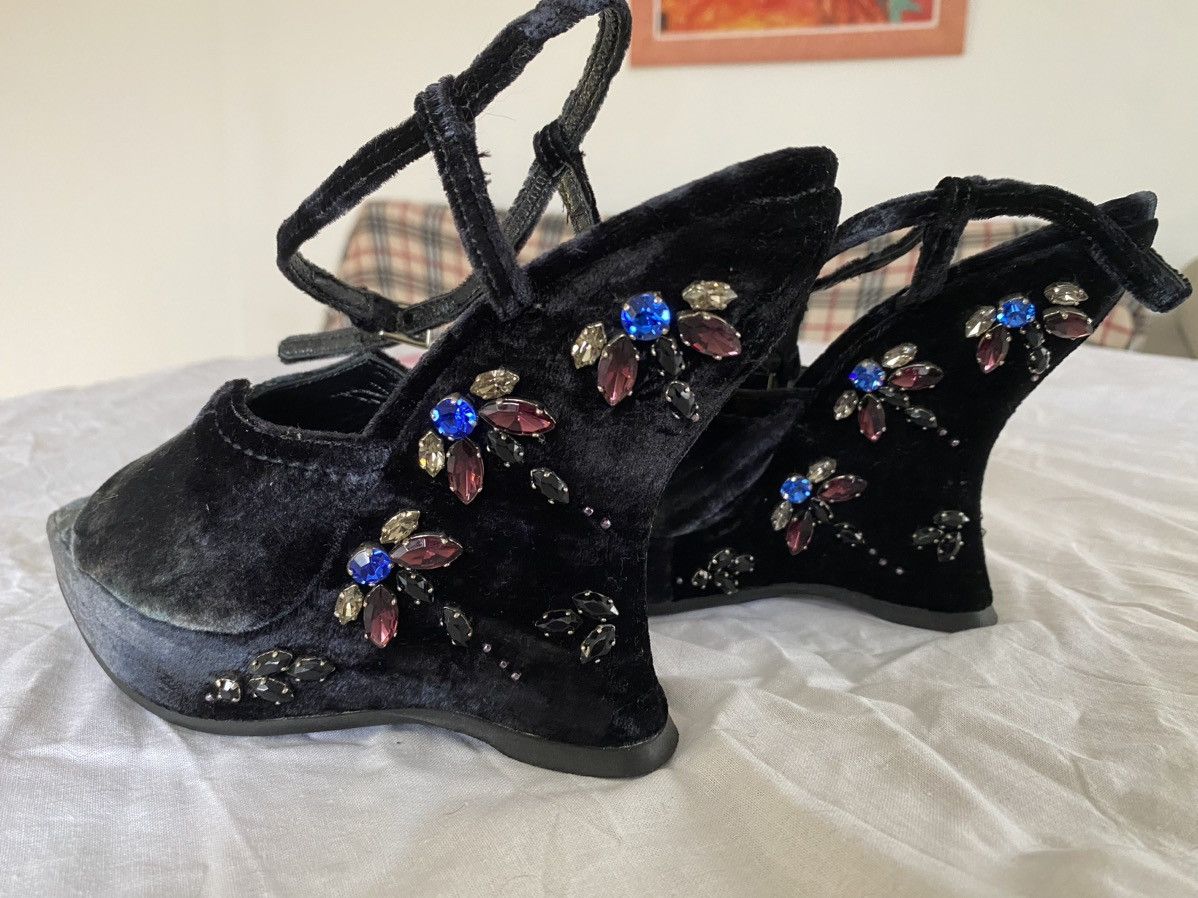 Prada vintage podium platform sandals Prada Fall 2004 Size US 8.5 / IT 38.5 - 5 Thumbnail