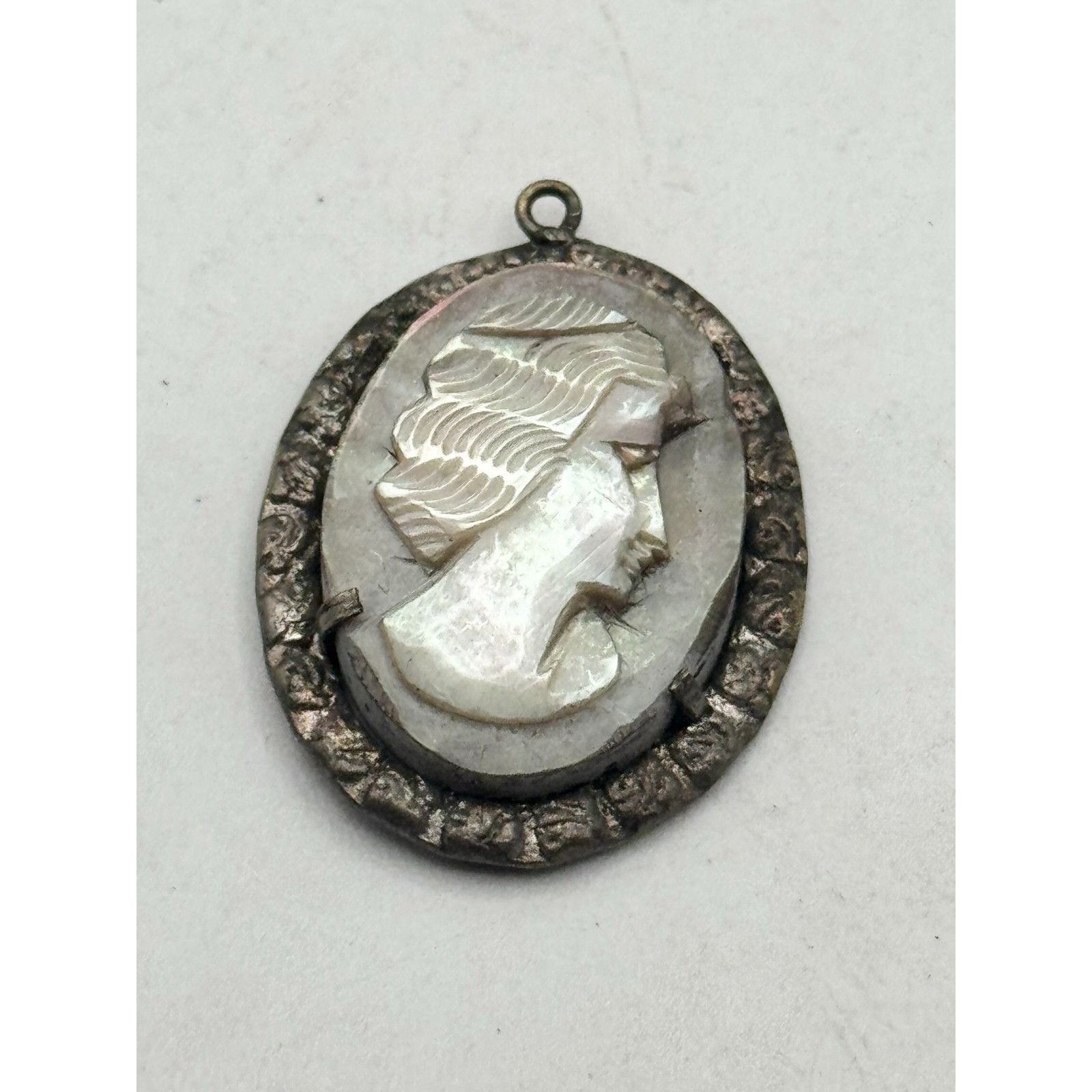 Vintage Estate Sterling Silver Mother of Pearl Abalone Shell Cameo P Size ONE SIZE - 2 Thumbnail