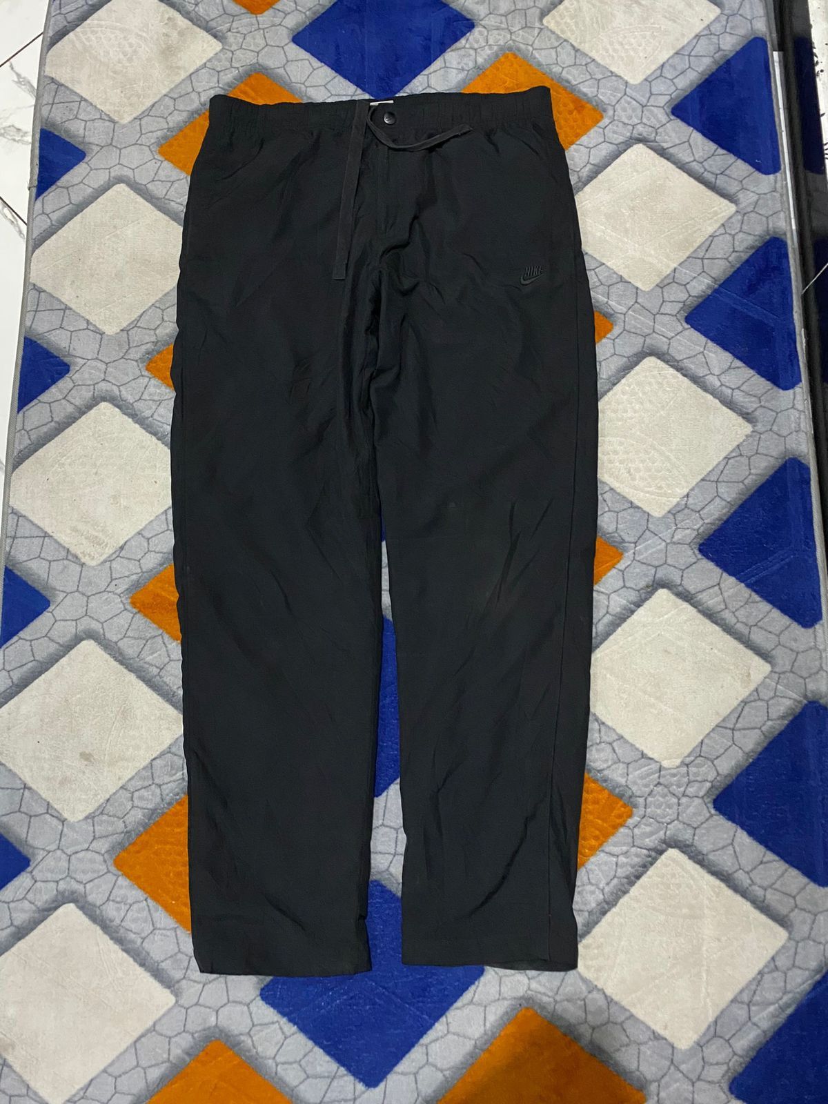 Nike 💸NEED GONE💸 nike sweatpants nylon relaxed y2k Size US 35 - 1 Thumbnail