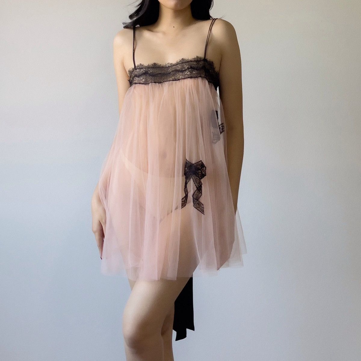 Victoria's Secret Romantic Dusty Pink Mesh & Black Lace Sheer Mini Dress/XS-M Size M / US 6-8 / IT 42-44 - 2 Thumbnail