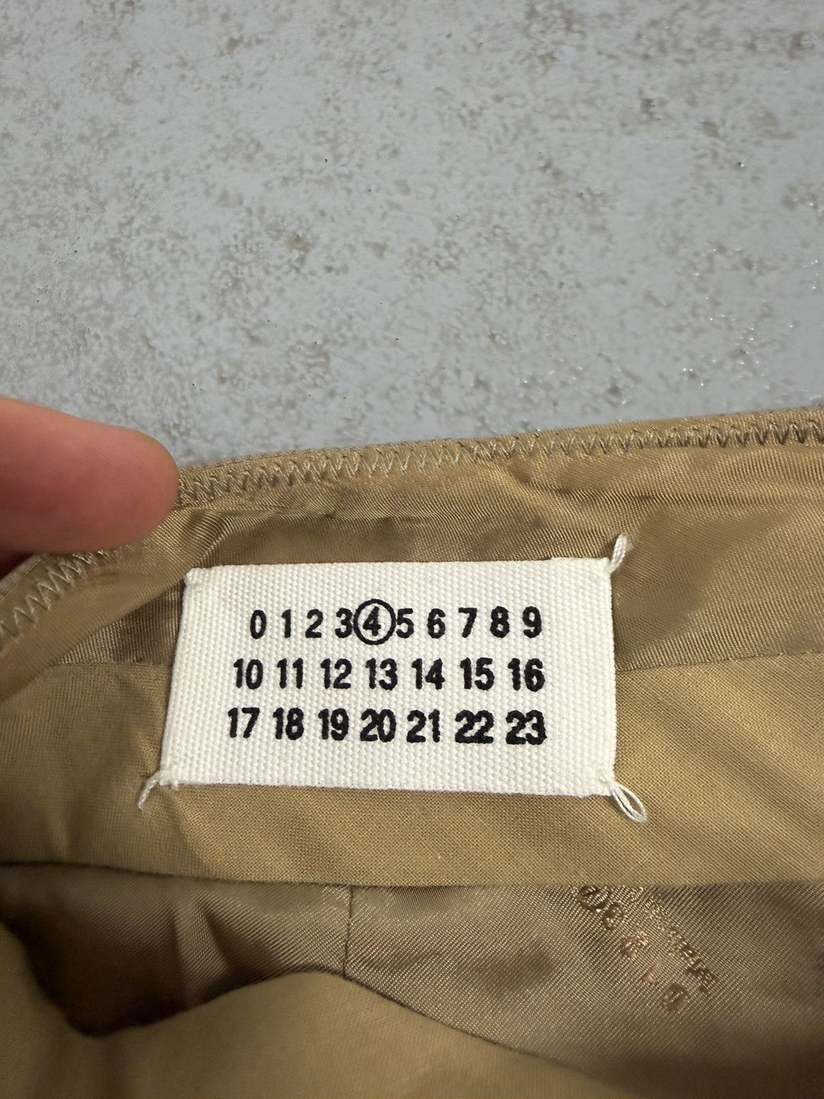 Maison Margiela Maison Margiela 3 Pockets Buckle Midi Skirt Size 32" / US 10 / IT 46 - 6 Thumbnail