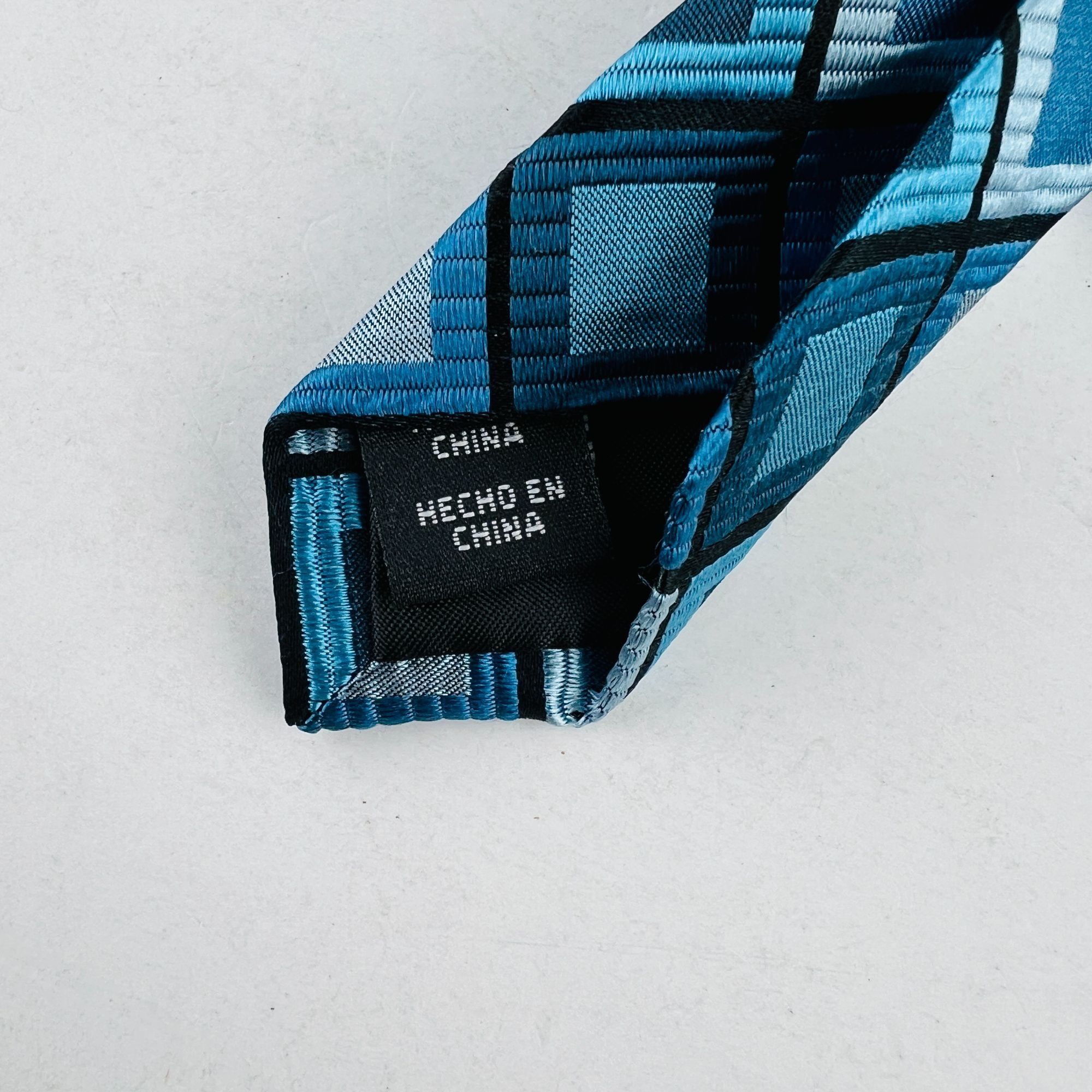 Croft & Barrow Croft & Barrow Geometric Blue Boxes 100% Silk Necktie Tie Size ONE SIZE - 6 Thumbnail