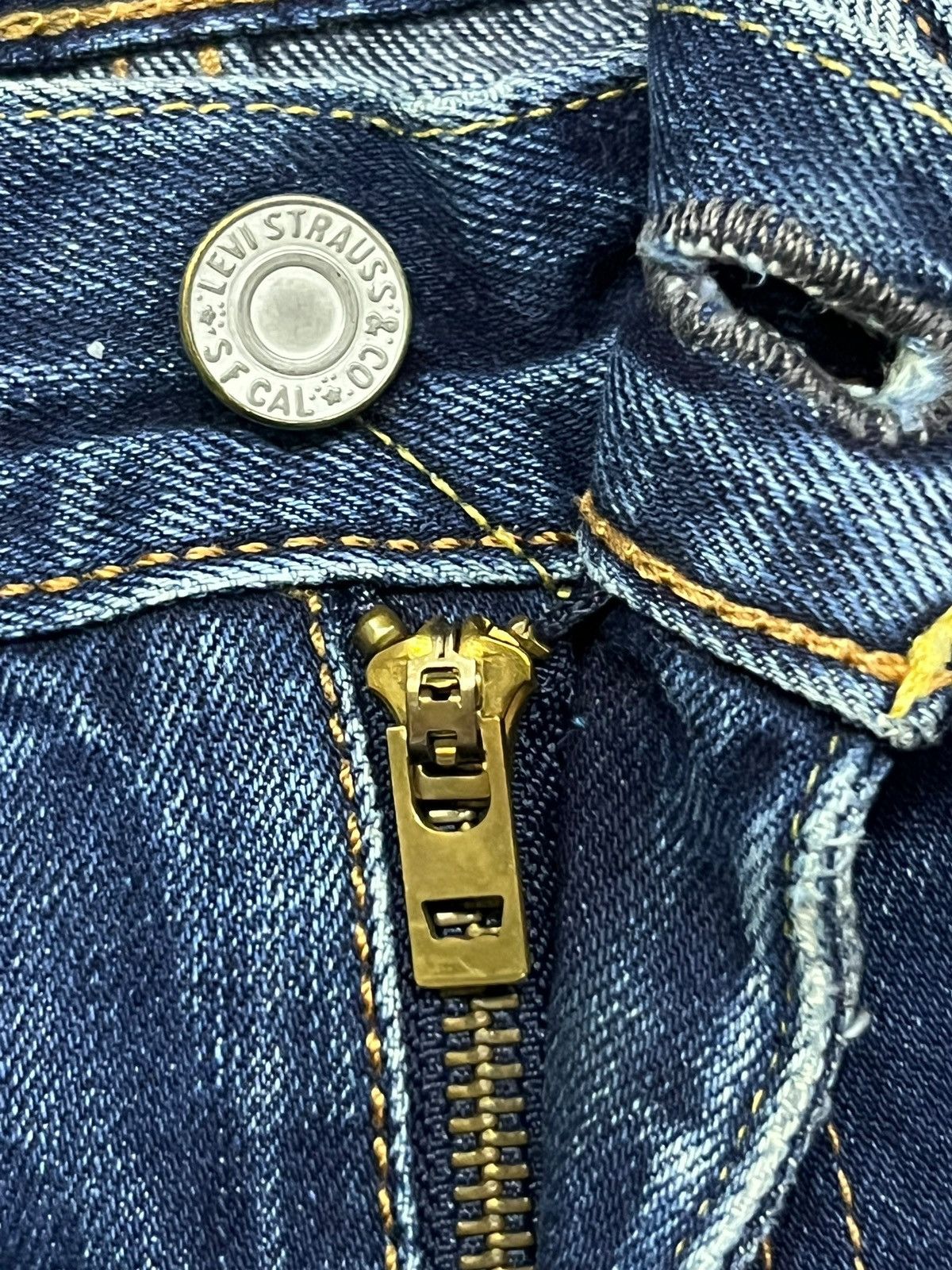 Levi's Vintage Levi’s 505 - Faded Wash, Distressed Denim Size US 32 / EU 48 - 11 Thumbnail