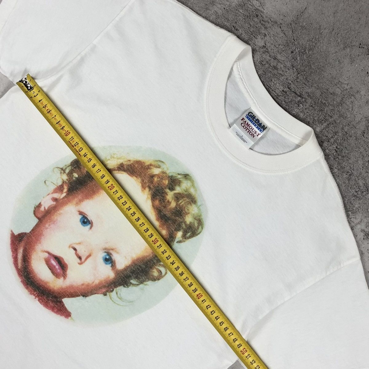 Vintage Vintage Creepy Bizarre Baby Graphic Face Tee Size US L / EU 52-54 / 3 - 10 Thumbnail