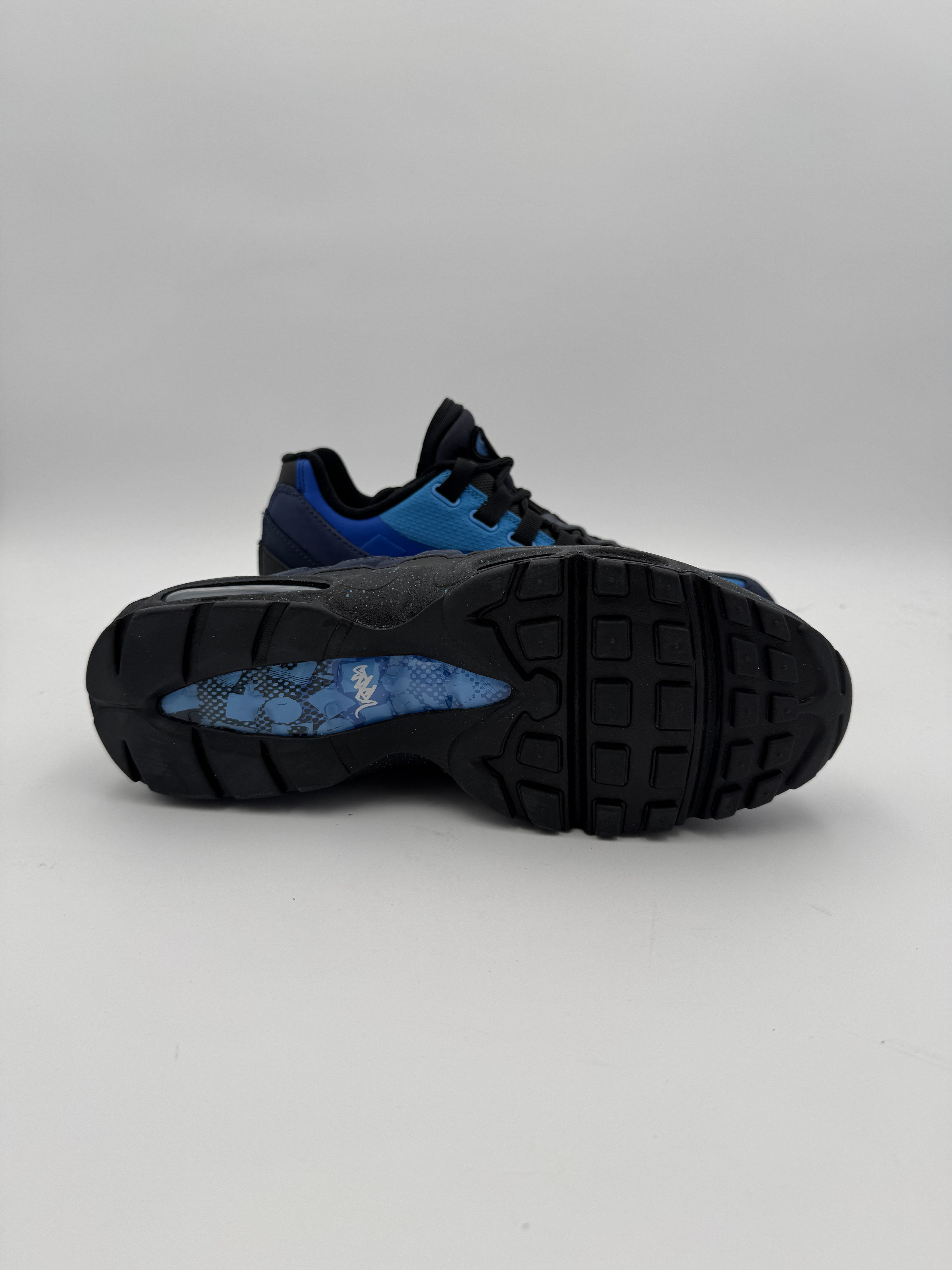 Nike Signed Box Stash Nike Air Max 95 Size US 9.5 / EU 42-43 - 5 Thumbnail