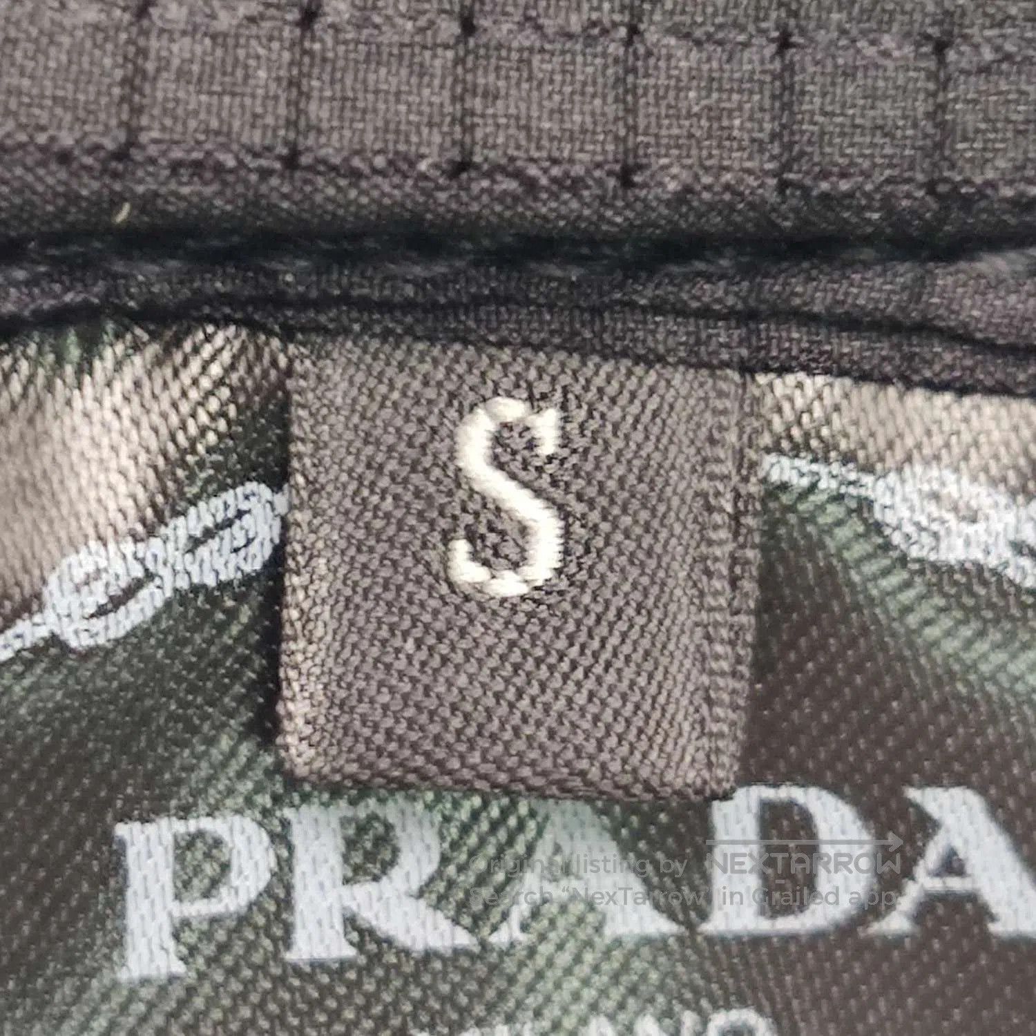 Prada Prada Solid Letter Logo Shorts S Size. Size US 30 / EU 46 - 7 Thumbnail