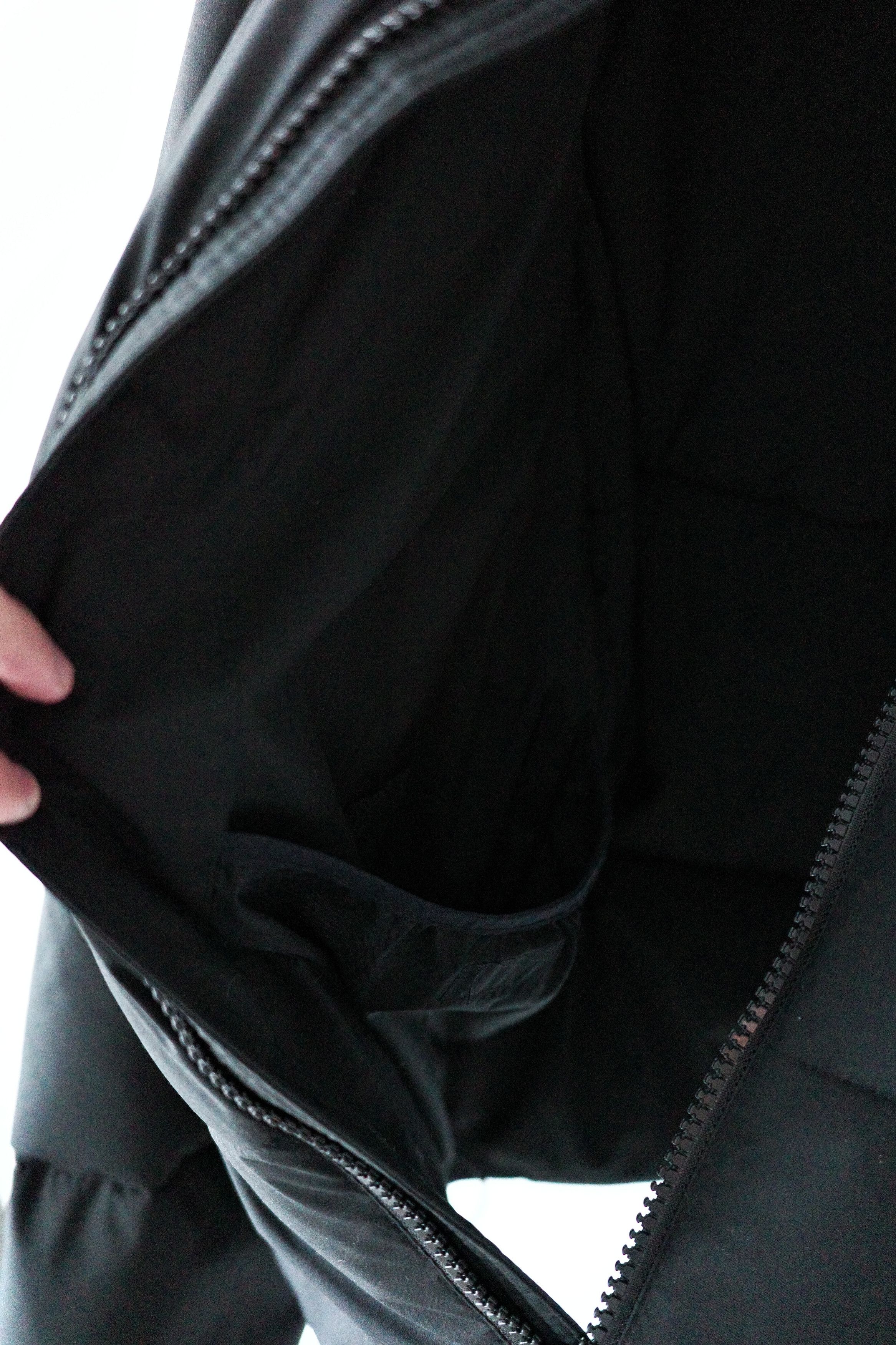 Abercrombie & Fitch Relaxed Heavyweight Puffer in Matte Black Size US S / EU 44-46 / 1 - 4 Thumbnail