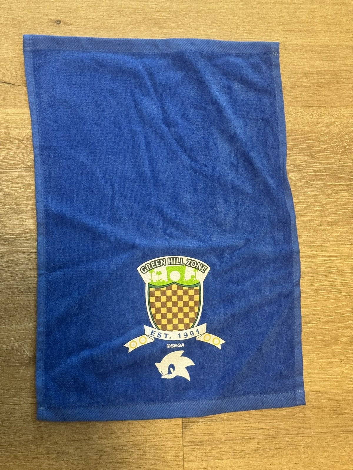 Video Store Apparel Sonic The Hedgehog Sega Official Golf Sweat Towel Size ONE SIZE - 3 Thumbnail
