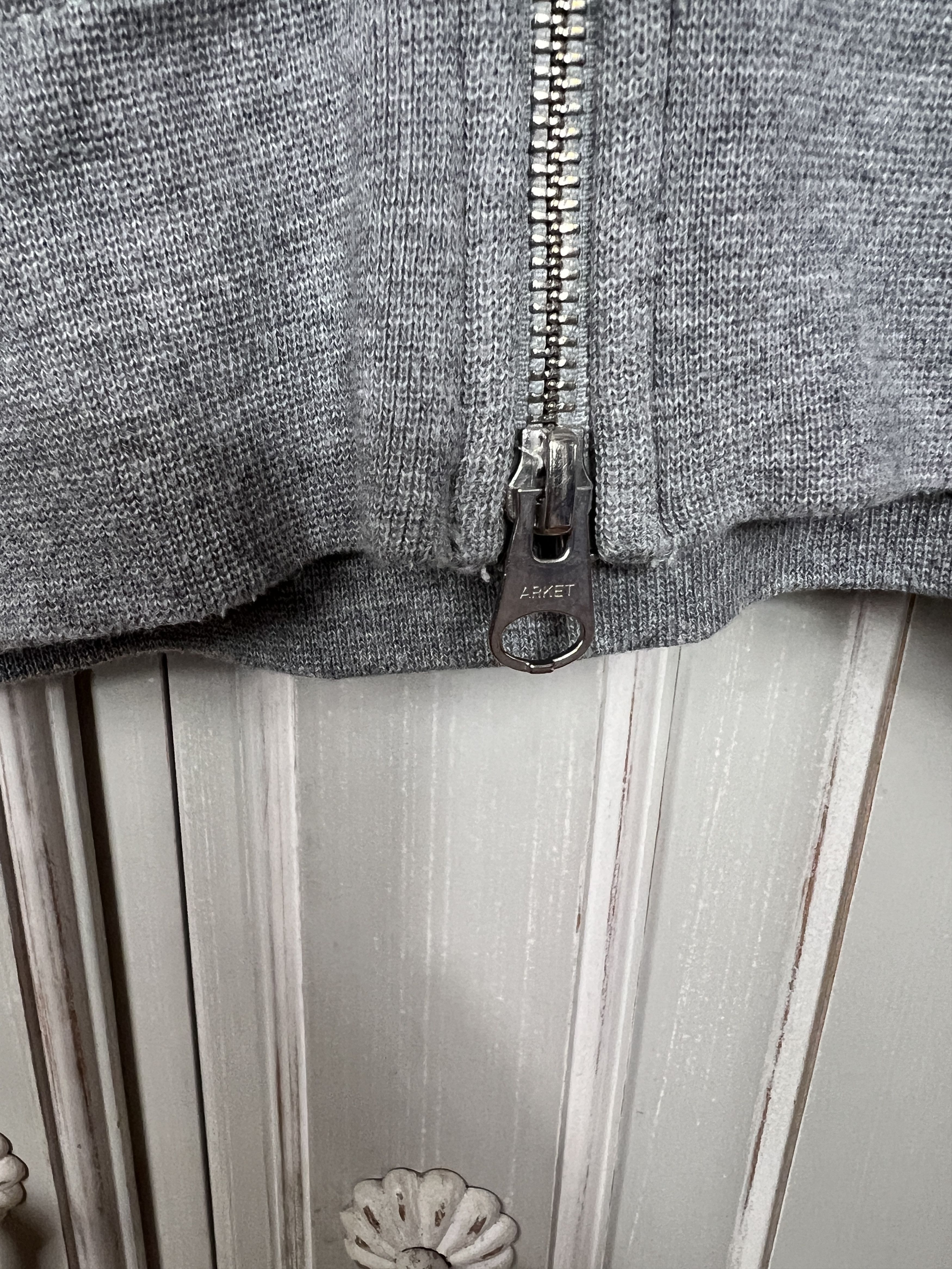 Arket Arket luxury hoodie size L Size US L / EU 52-54 / 3 - 4 Thumbnail