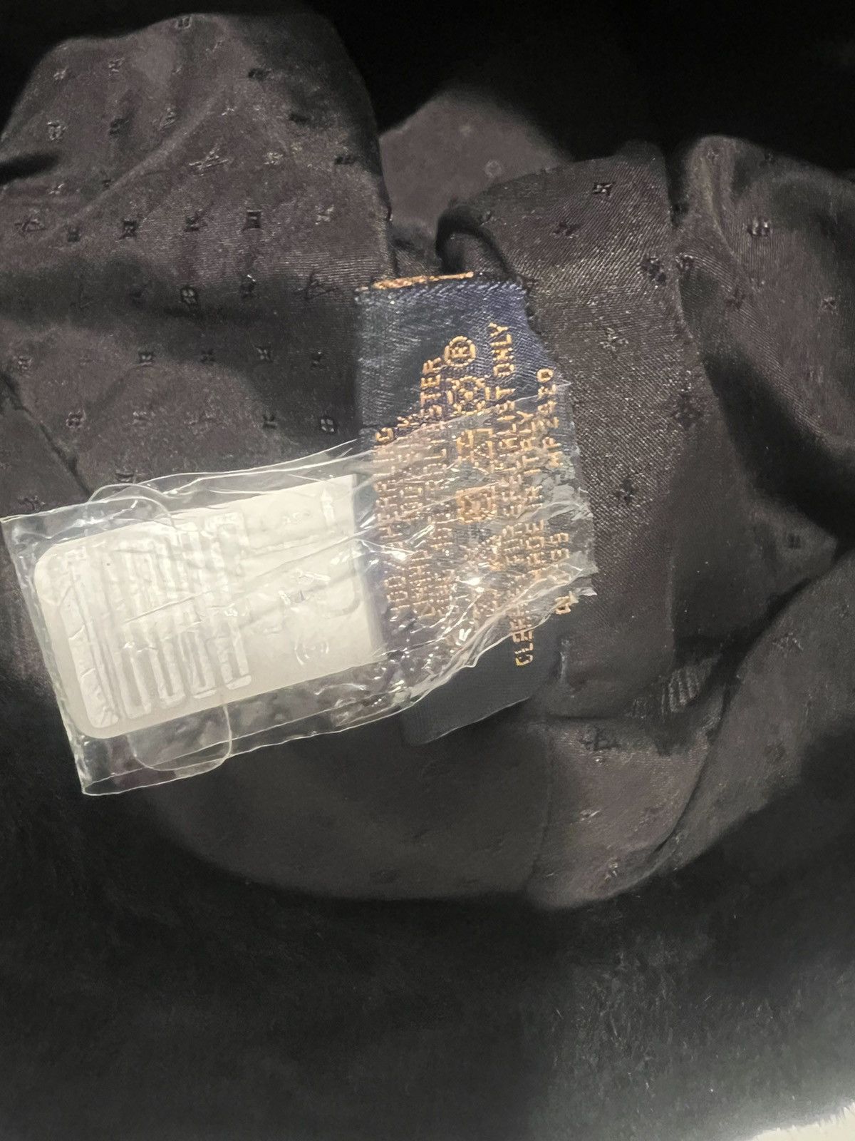 Louis Vuitton Louis Vuitton Virgil Abloh shearing hat Size ONE SIZE - 7 Thumbnail