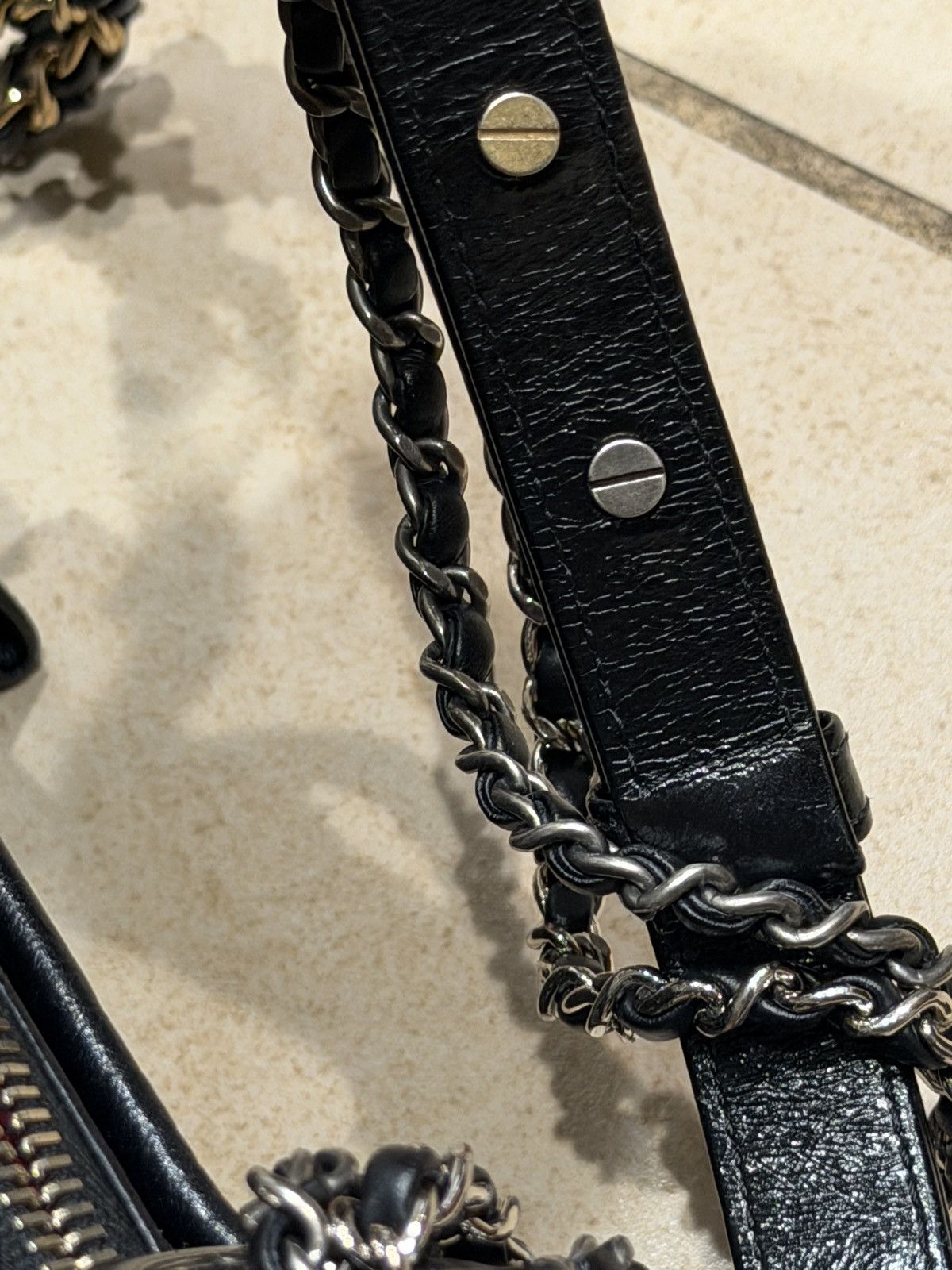 Chanel Gabrielle embellished quilted chainlink hobo Size ONE SIZE - 19 Thumbnail