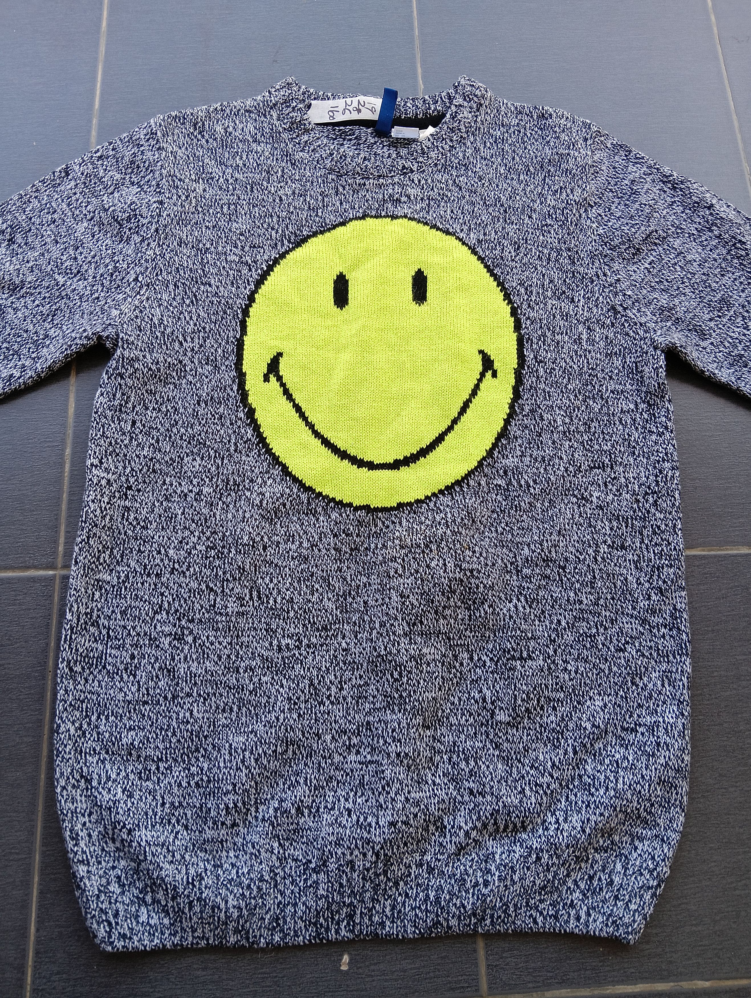 Divided smile big logo h&m sweater Size US M / EU 48-50 / 2 - 1 Thumbnail