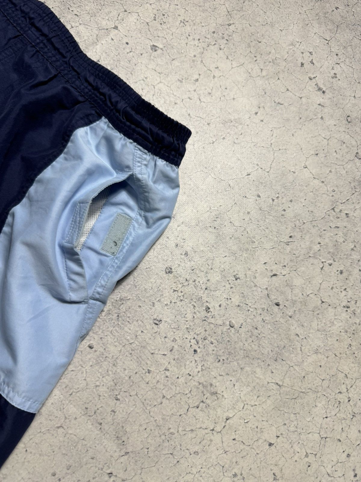 Yves Saint Laurent Yves Saint Laurent YSL Vintage Nylon Luxury Shorts Size US 30 / EU 46 - 4 Thumbnail