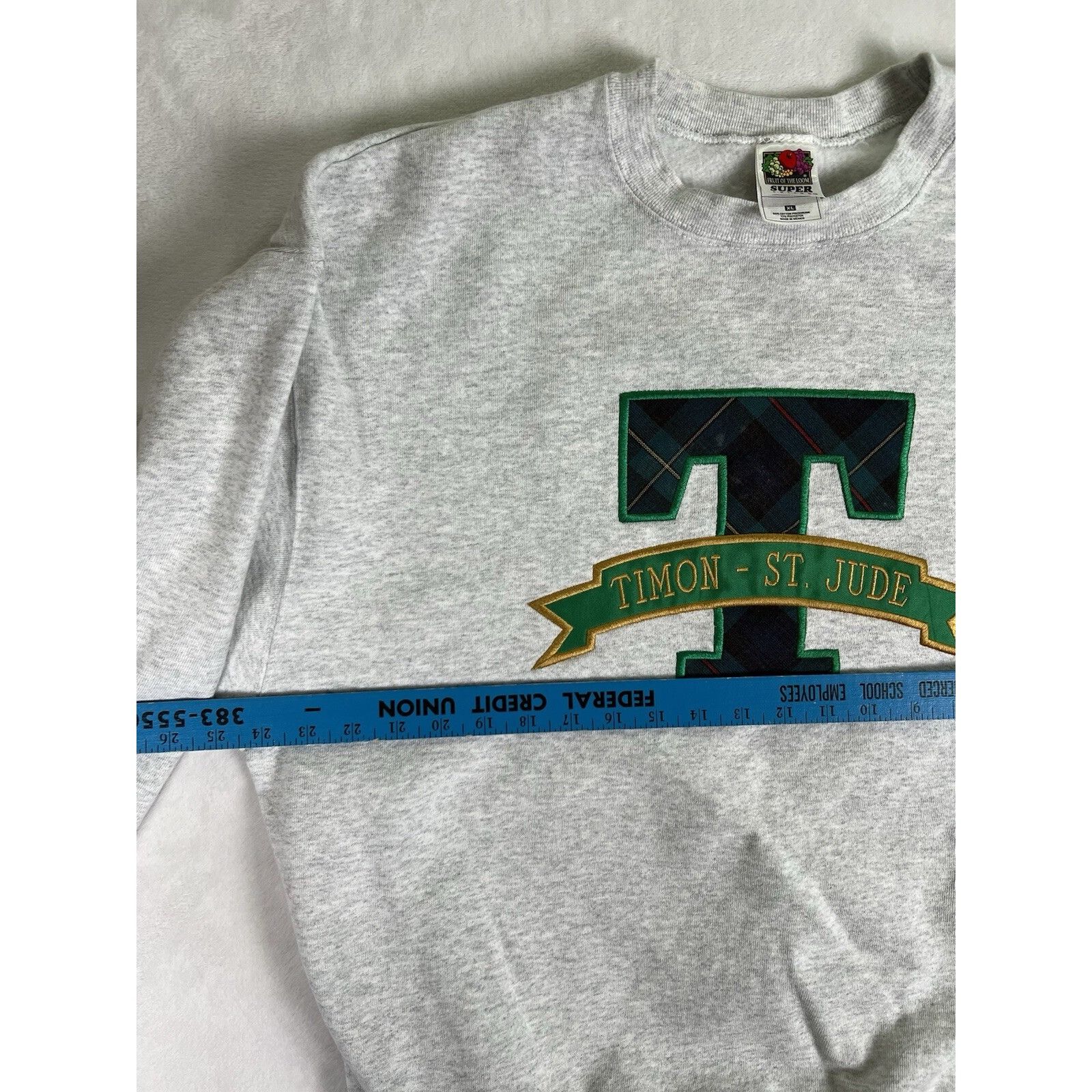 Fruit Of The Loom Vintage Bishop Timon St Jude High School Sweatshirt Size XL Size US XL / EU 56 / 4 - 5 Thumbnail