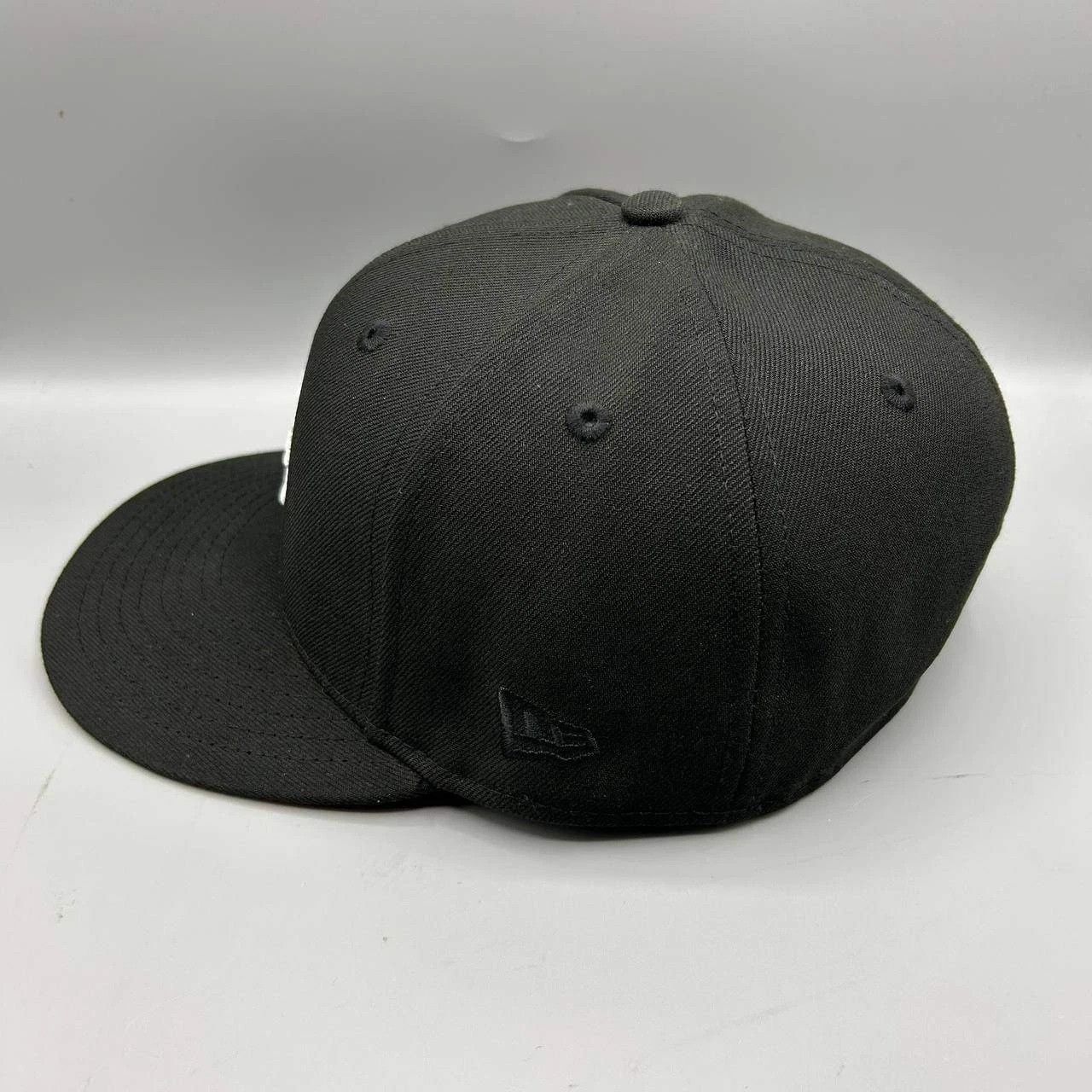 New Era Los Angeles LA Dodgers Hat Men 7 3/8 Black Red MLB Fitted Size ONE SIZE - 6 Thumbnail