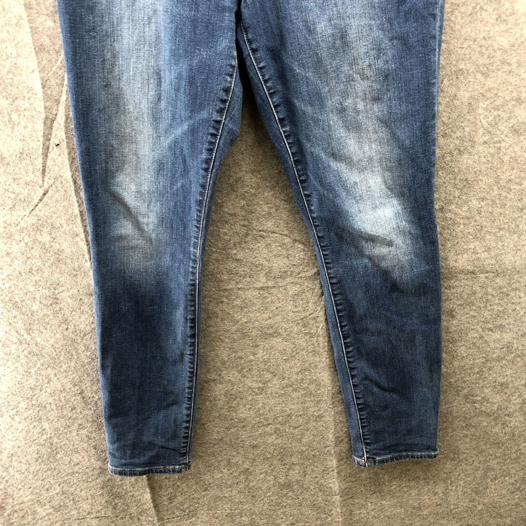 Gap Gap True Skinny Mid Rise Jeans Womens 32R Blue Medium Wash Indigo Denim 5-Pocket Stretch Slim Shirt? Size 24" / US 00 / IT 34 - 4 Thumbnail