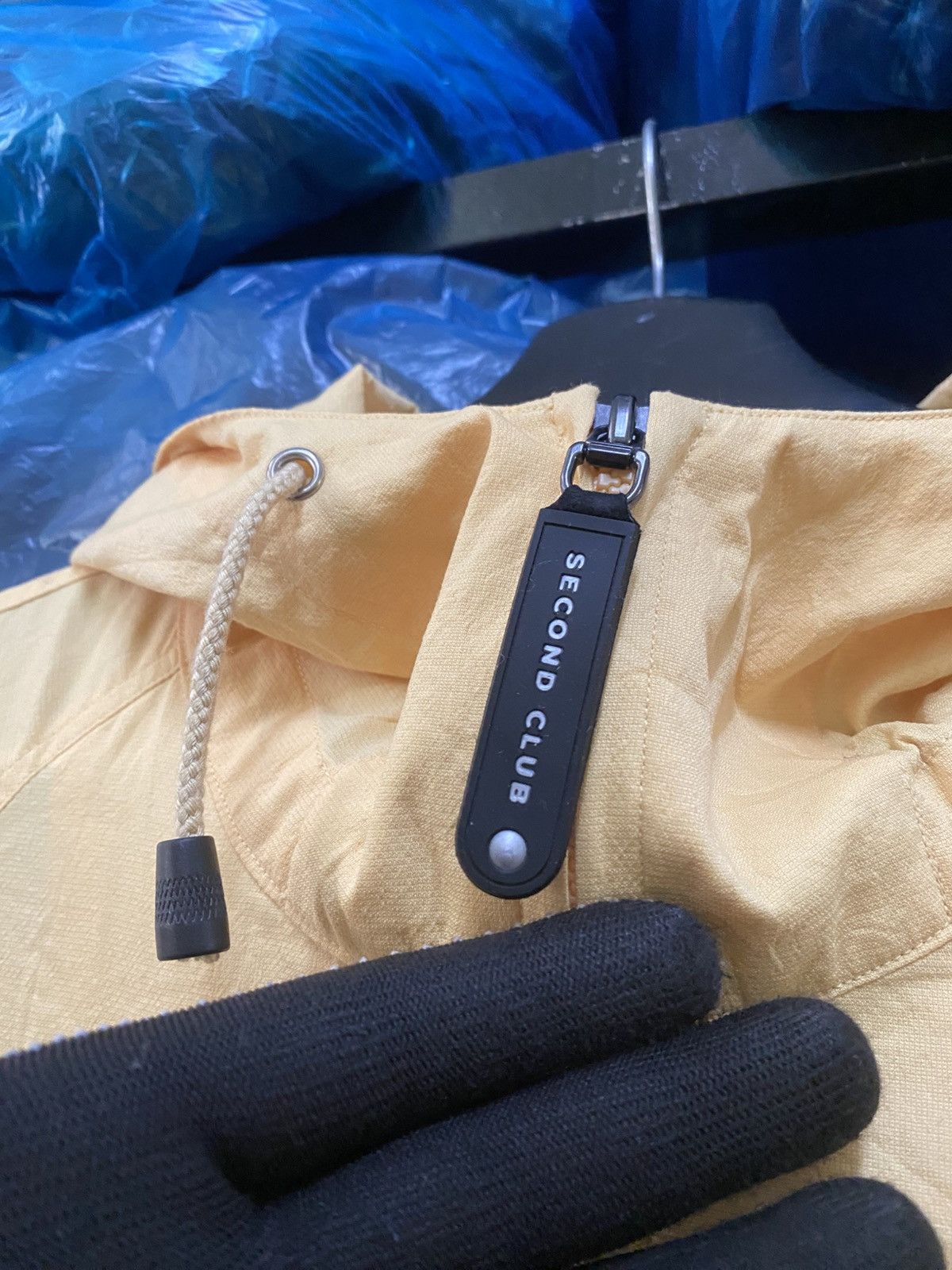 Vintage Vintage Second Club Early Bears Yellow Hooded Windbreaker Size US M / EU 48-50 / 2 - 5 Thumbnail