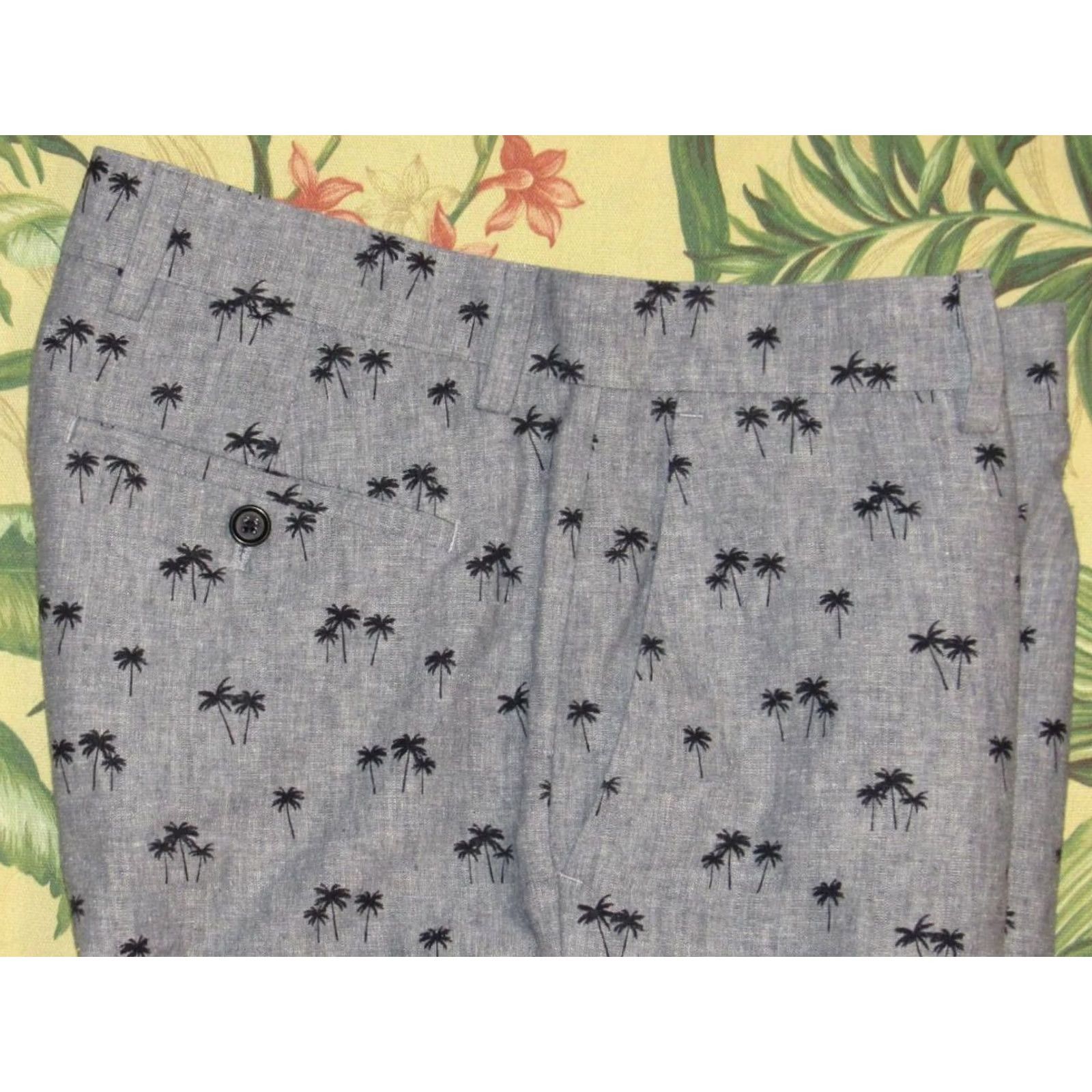 Banana Republic BANANA REPUBLIC Blue Palm Tree Printed 9" Linen Cotton Chino Aiden Shorts 31 Mens Size US 31 - 2 Thumbnail