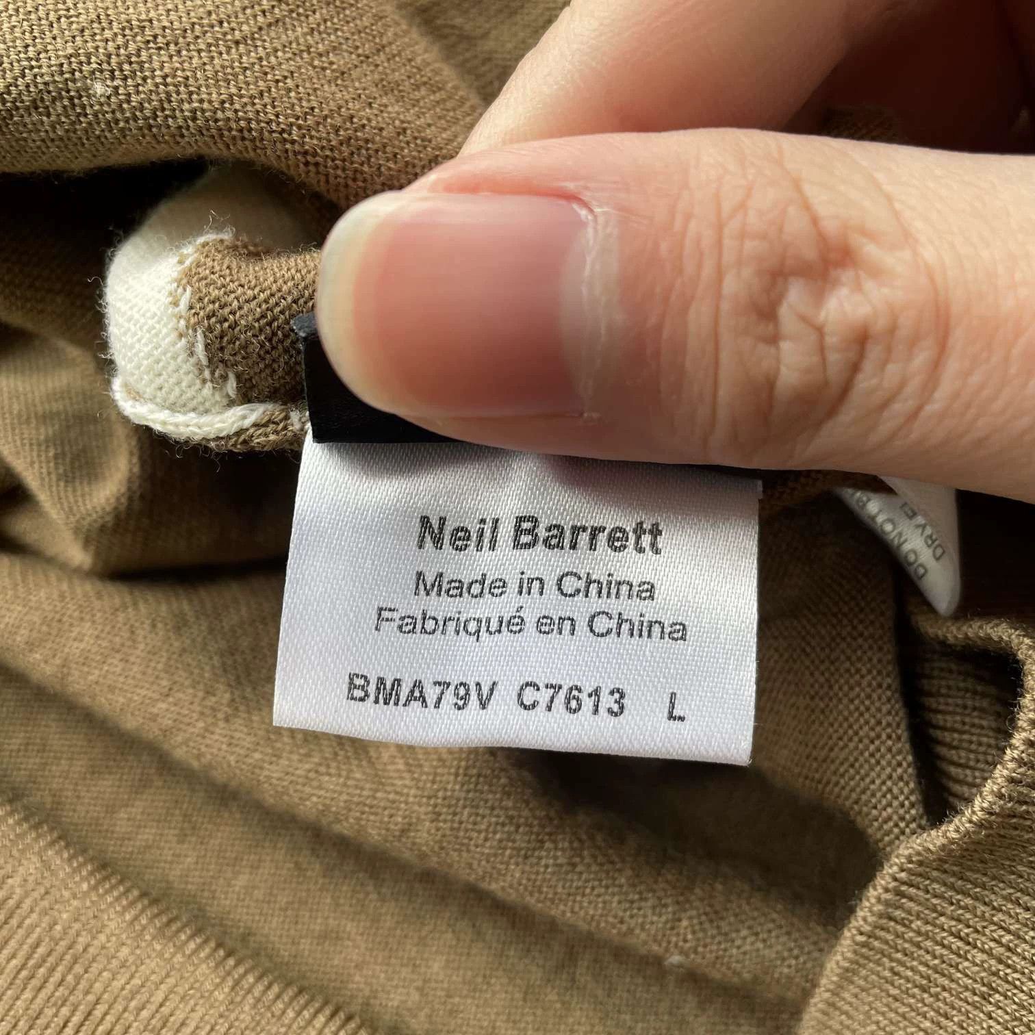 Neil Barrett Neil Barrett Deconstructed Pattern Cardigan Khaki L Size L / US 10 / IT 46 - 7 Thumbnail