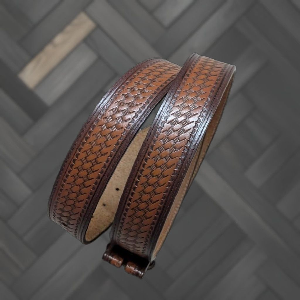 Vintage VINTAGE WESTERN BELT Men 46 Brown Cowhide Leather Basketweave Tooled Buckle 1-1/2" Wide Cowboy Belt Size 46 - 1 Thumbnail
