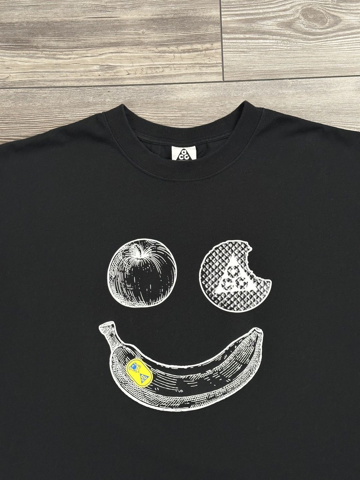 Nike ACG Nike ACG Hike Snacks T Shirt Size US XL / EU 56 / 4 - 2 Thumbnail