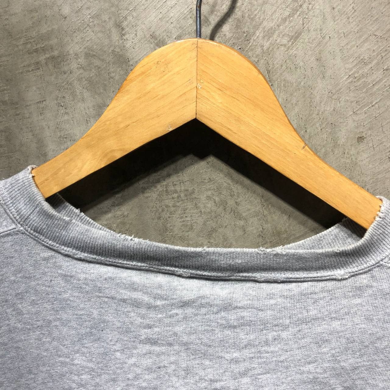 Balenciaga Balenciaga FBI Distressed Crewneck fit 3XL Size US XXL / EU 58 / 5 - 9 Thumbnail