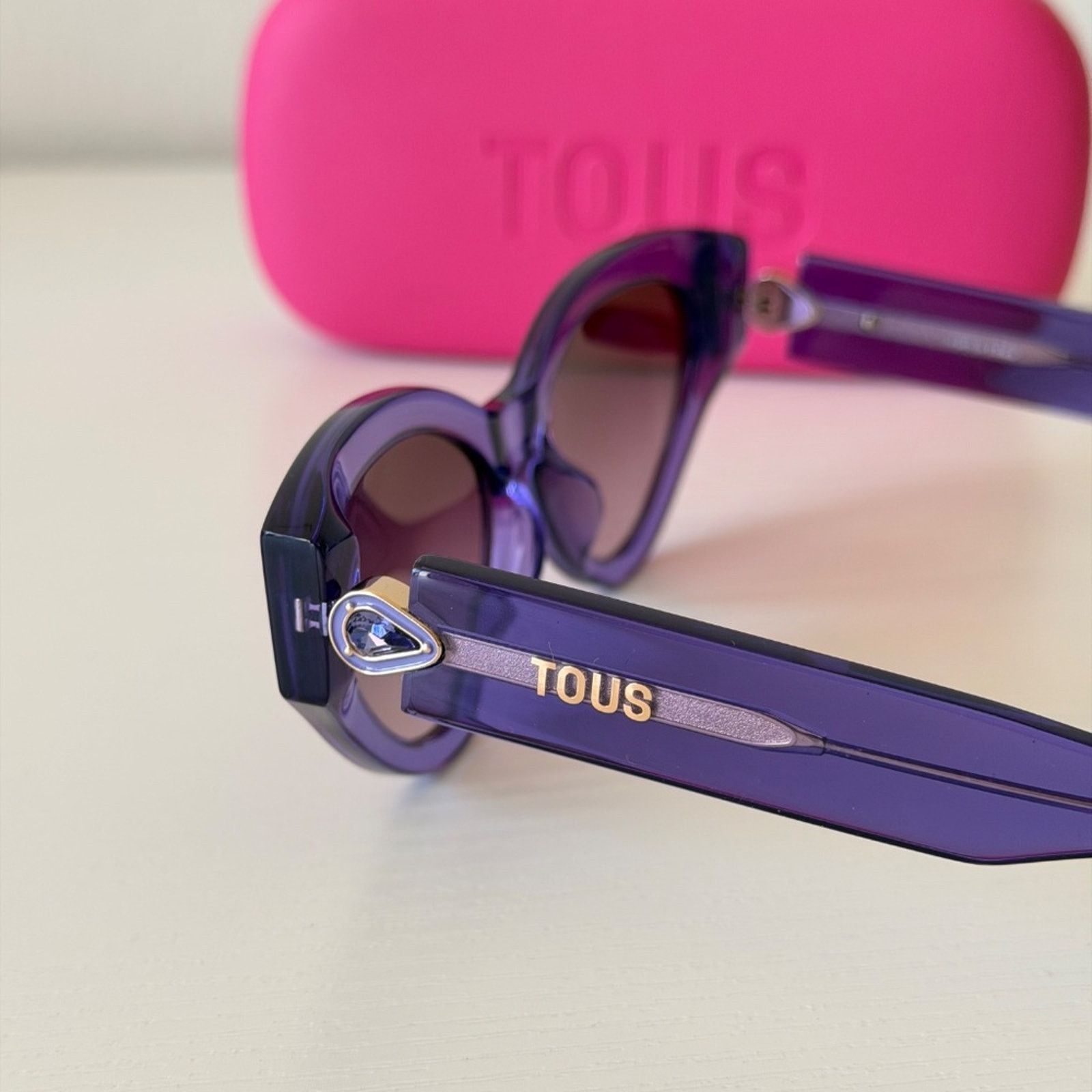 TOUS New, Tous Purple Sunglasses, STOB84S 08LA, Authentic Size ONE SIZE - 4 Thumbnail