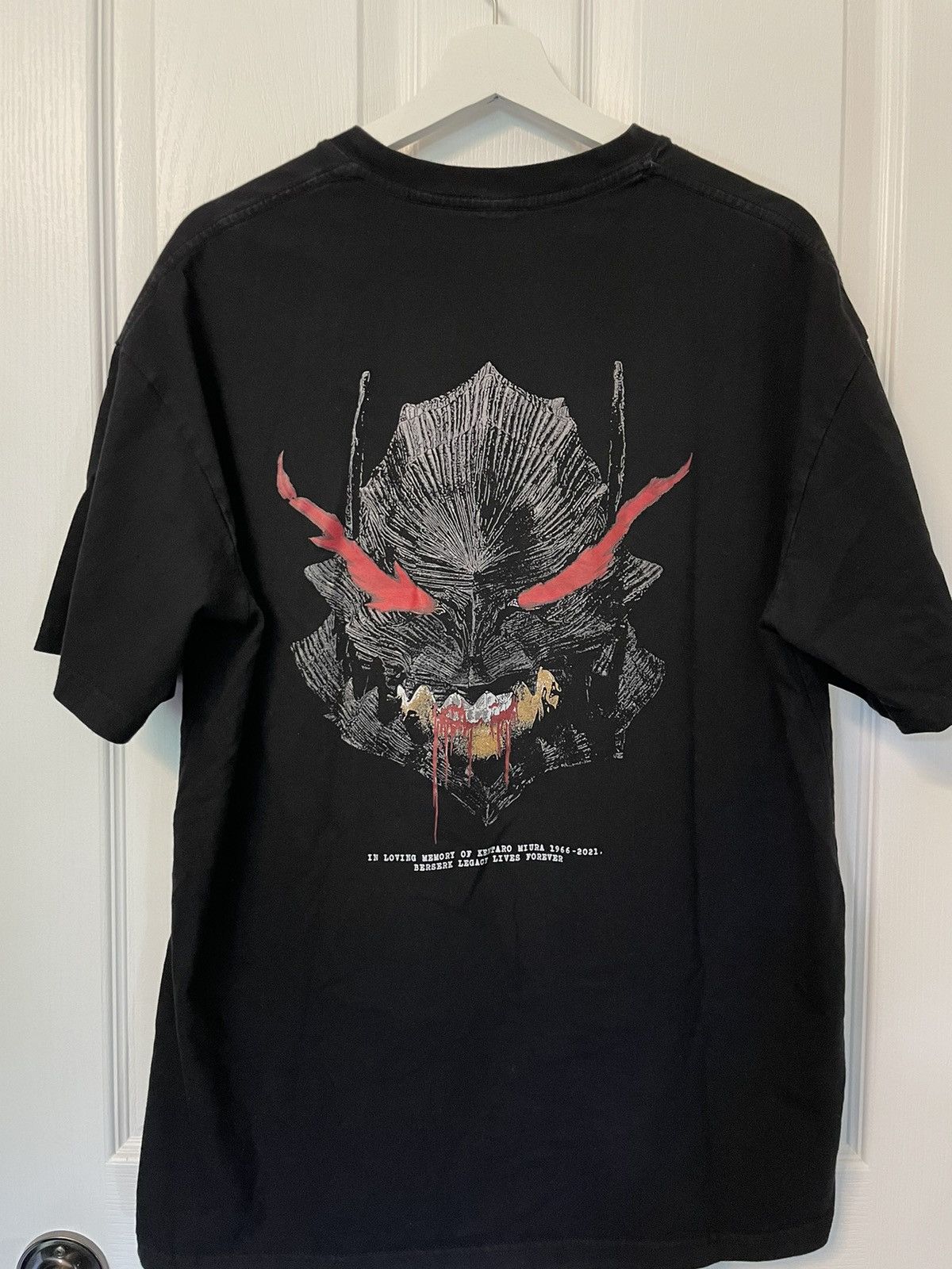 Japanese Brand Y2K Berserk Guts Oversized Tee Size US L / EU 52-54 / 3 - 1 Thumbnail