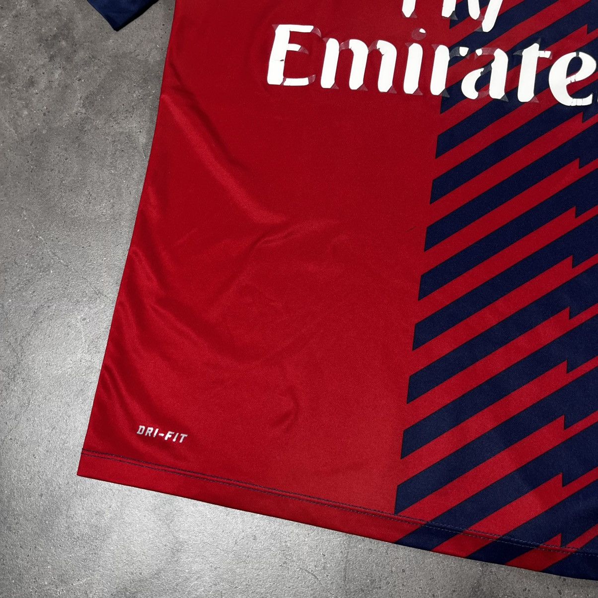 Nike Vintage Nike Paris Saint Germain PSG Blokecore Jersey Tee Size US M / EU 48-50 / 2 - 6 Thumbnail
