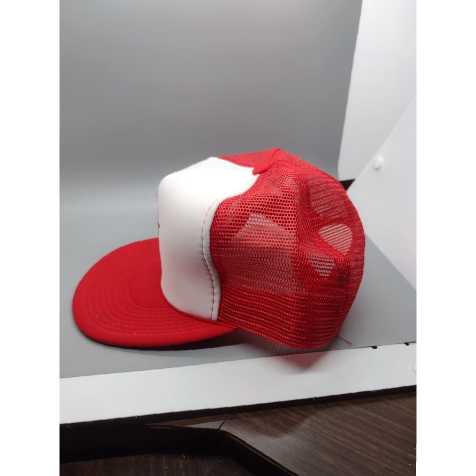 Logo 7 VINTAGE Sportcap Logo Trucker Hat One Size Red White Mens Size ONE SIZE - 2 Thumbnail