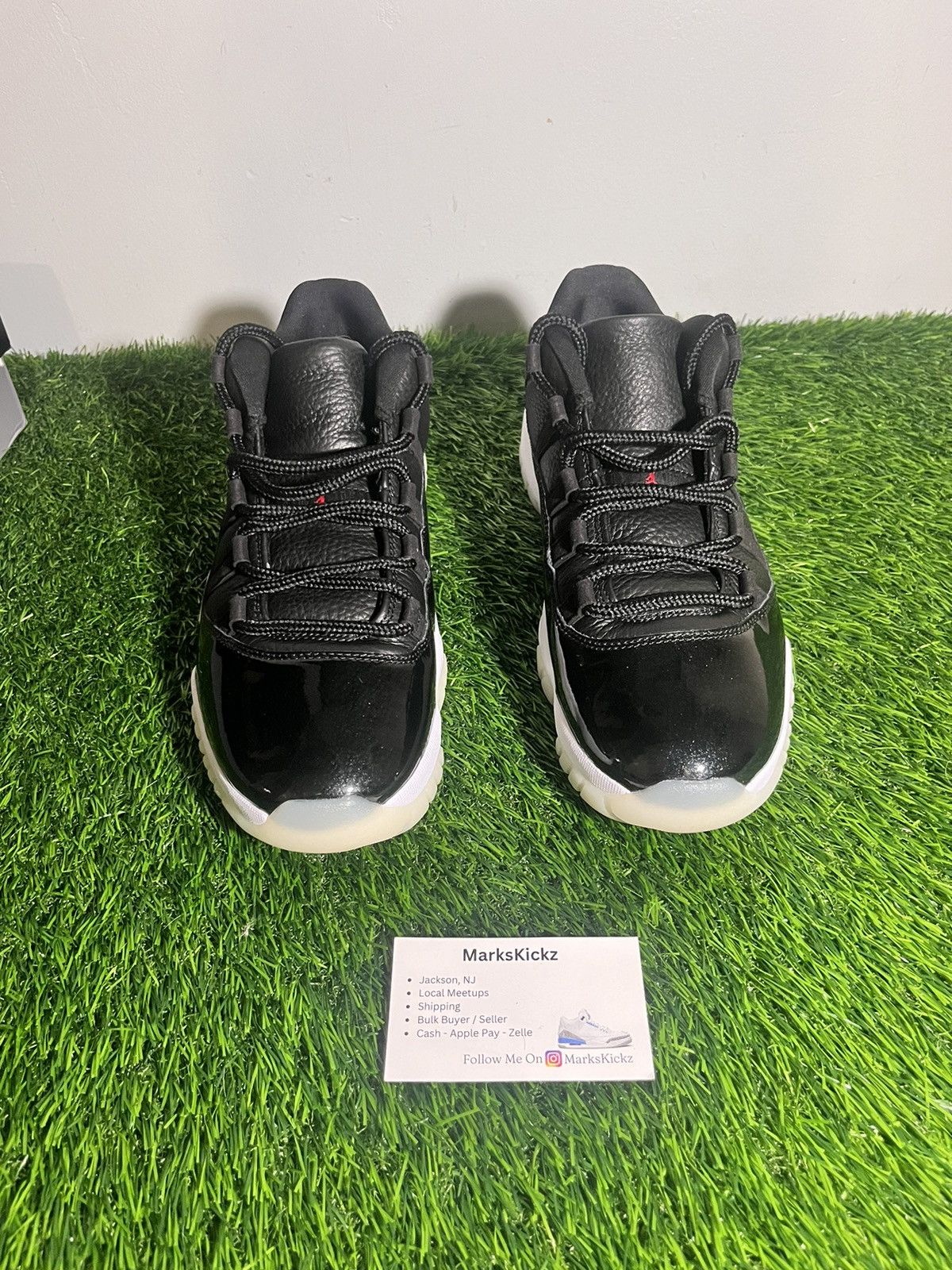Jordan Brand × Nike jordan 11 retro low 72-10 size 11 Size US 11 / EU 44 - 2 Thumbnail