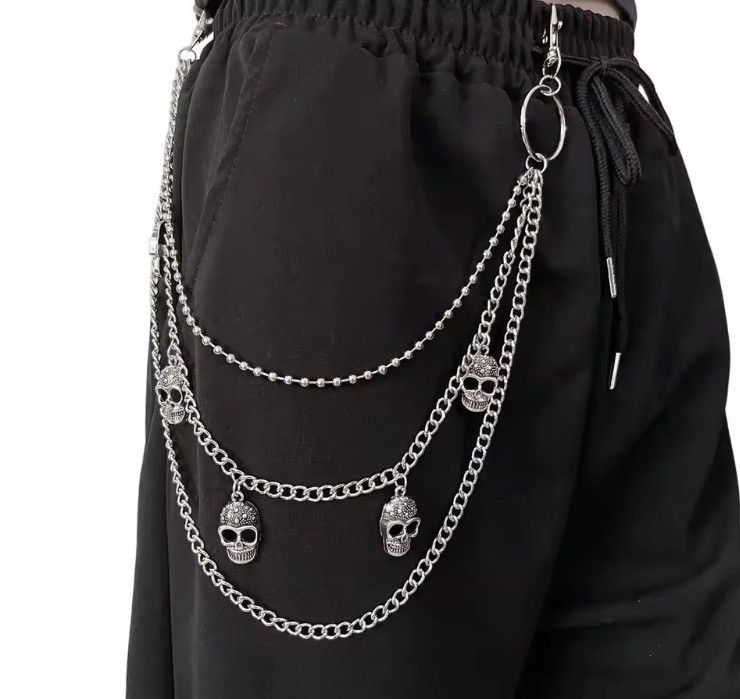 Vintage retro punk style five skull alloy Size ONE SIZE - 1 Thumbnail
