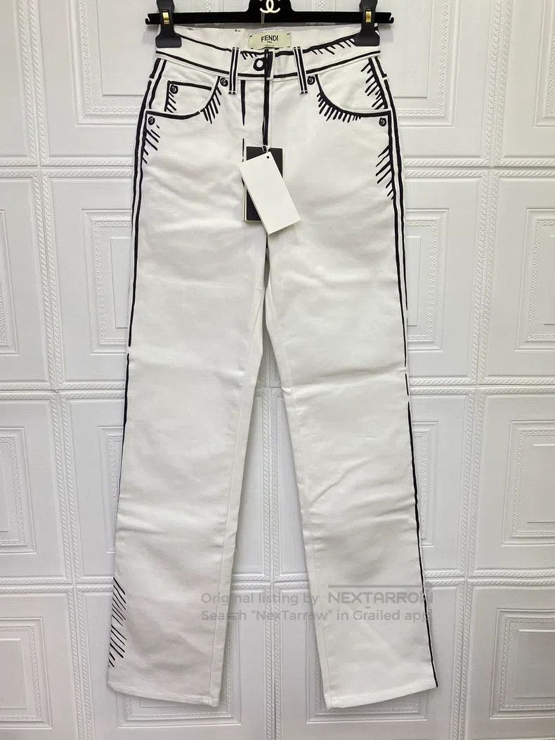 Fendi Fendi California Sky Series Black and White Comic-style Lo Size 25" / US 0 / IT 36 - 1 Thumbnail