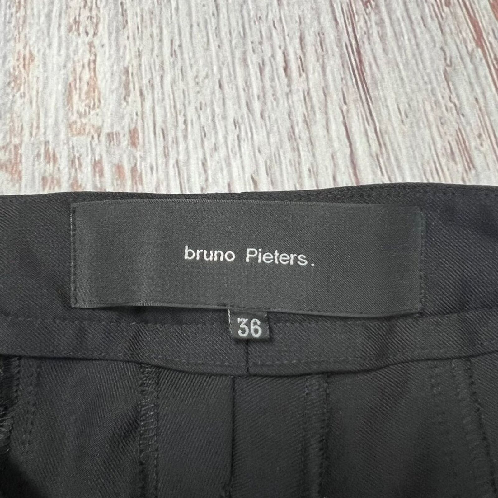 Bruno Pieters Bruno Pieters Black Ruffled Trouser High Rise EU 36 Size 25" / US 0 / IT 36 - 3 Thumbnail