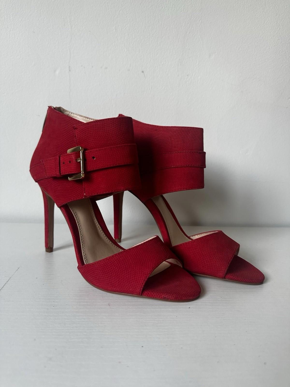 Vince Camuto Vince Camuto Hensley Women's Red Suede 4" Heels Size 7 Size US 7 / IT 37 - 1 Thumbnail